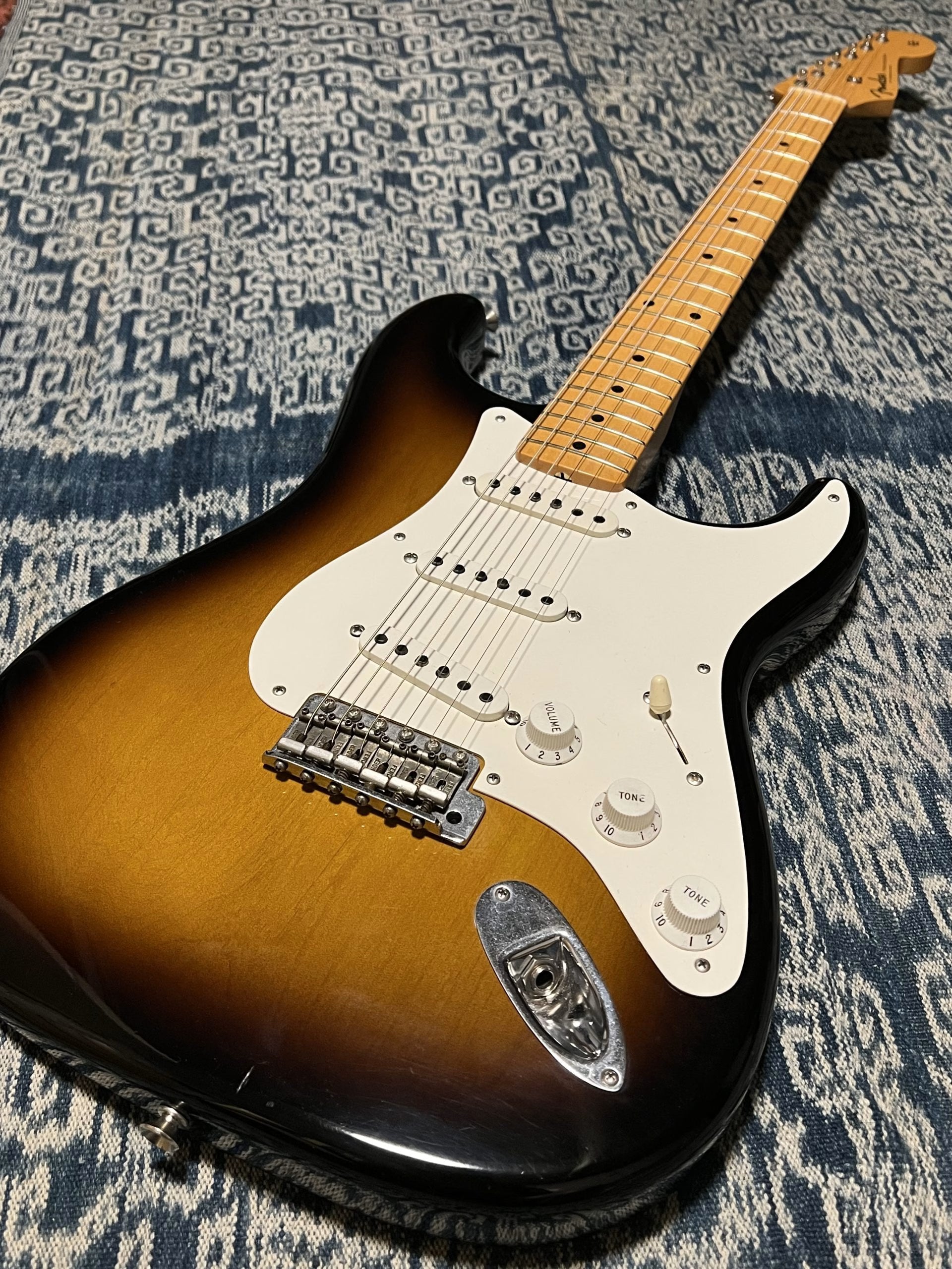 SOLD - 2007 Fender Custom Shop 57 Masterbuilt Stratocaster 50th anniversary by Dennis Galuszka Sunburst