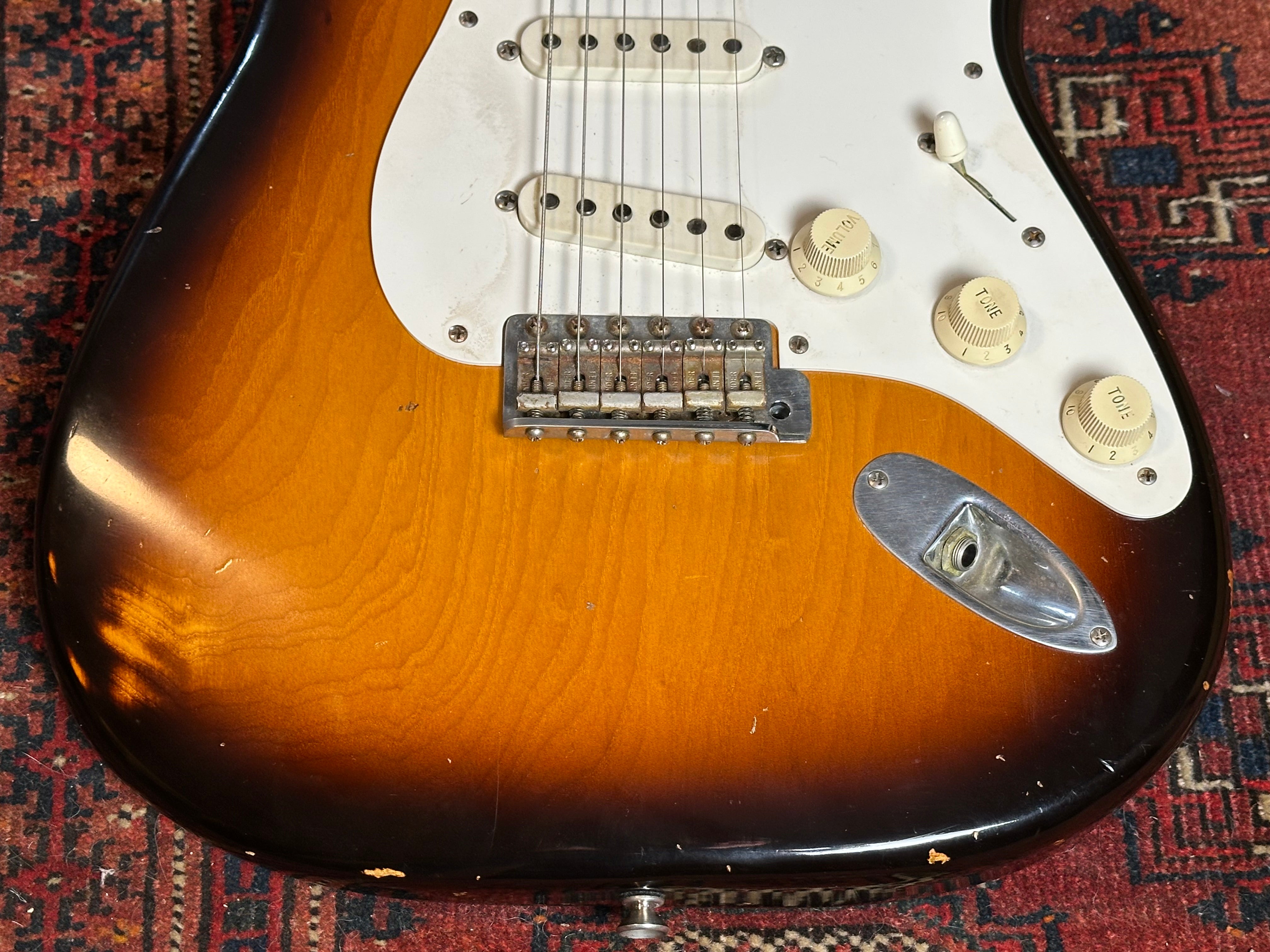 Fender Custom Shop '54 Cunetto Relic LTD Stratocaster 1997 Sunburst