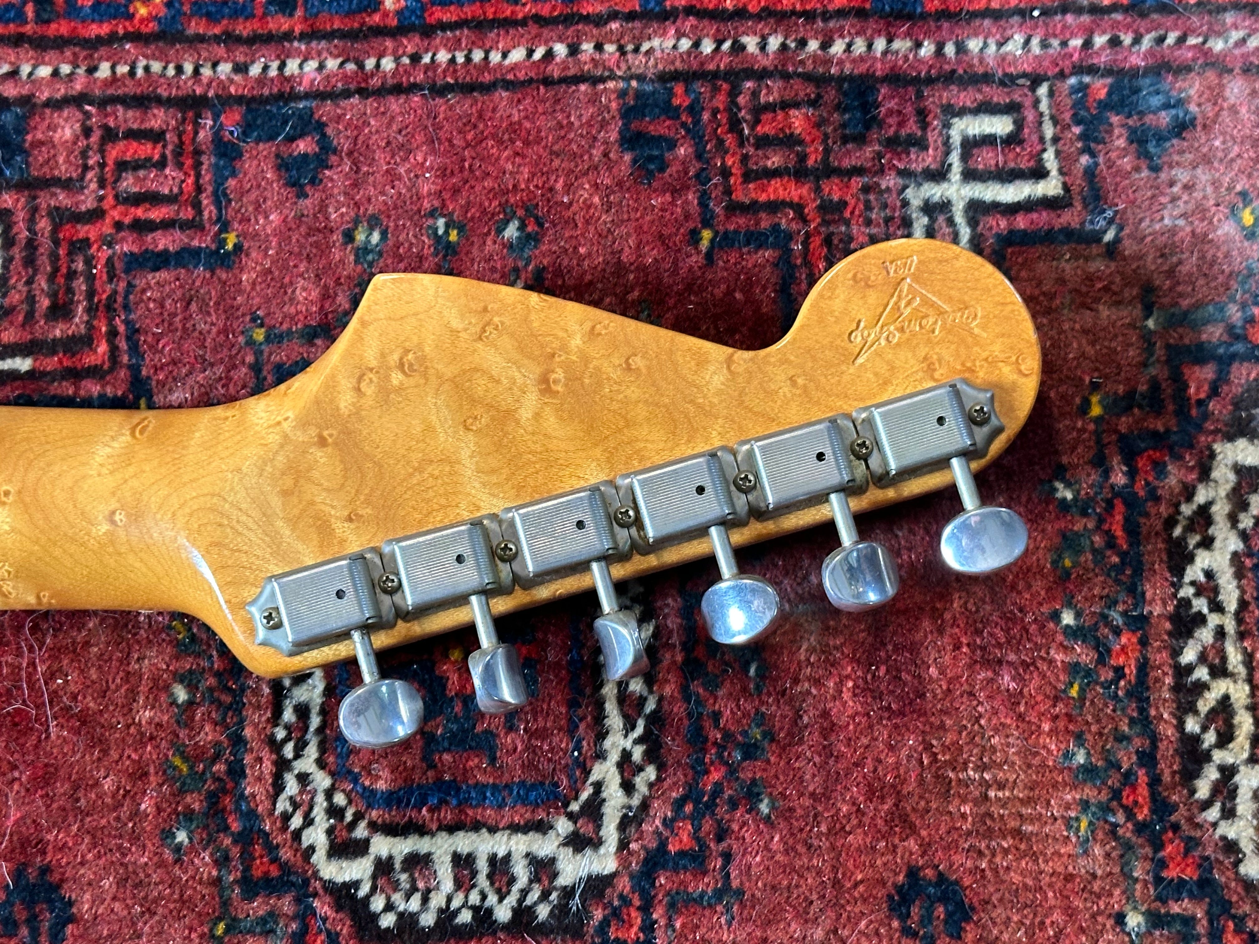 Fender Custom Shop '54 Cunetto Relic LTD Stratocaster 1997 Sunburst