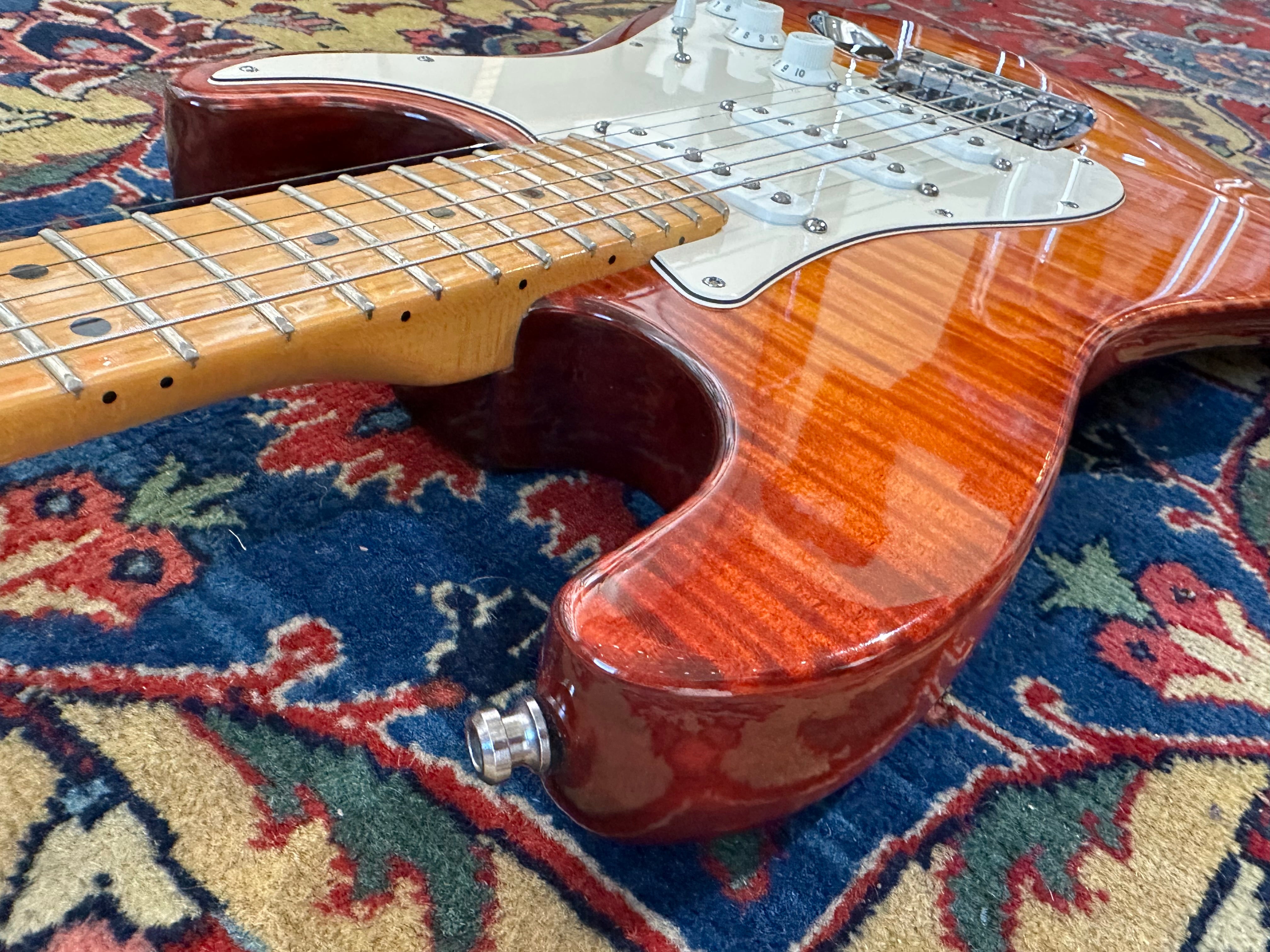 Fender American Select Stratocaster 2012 Dark Cherry Burst