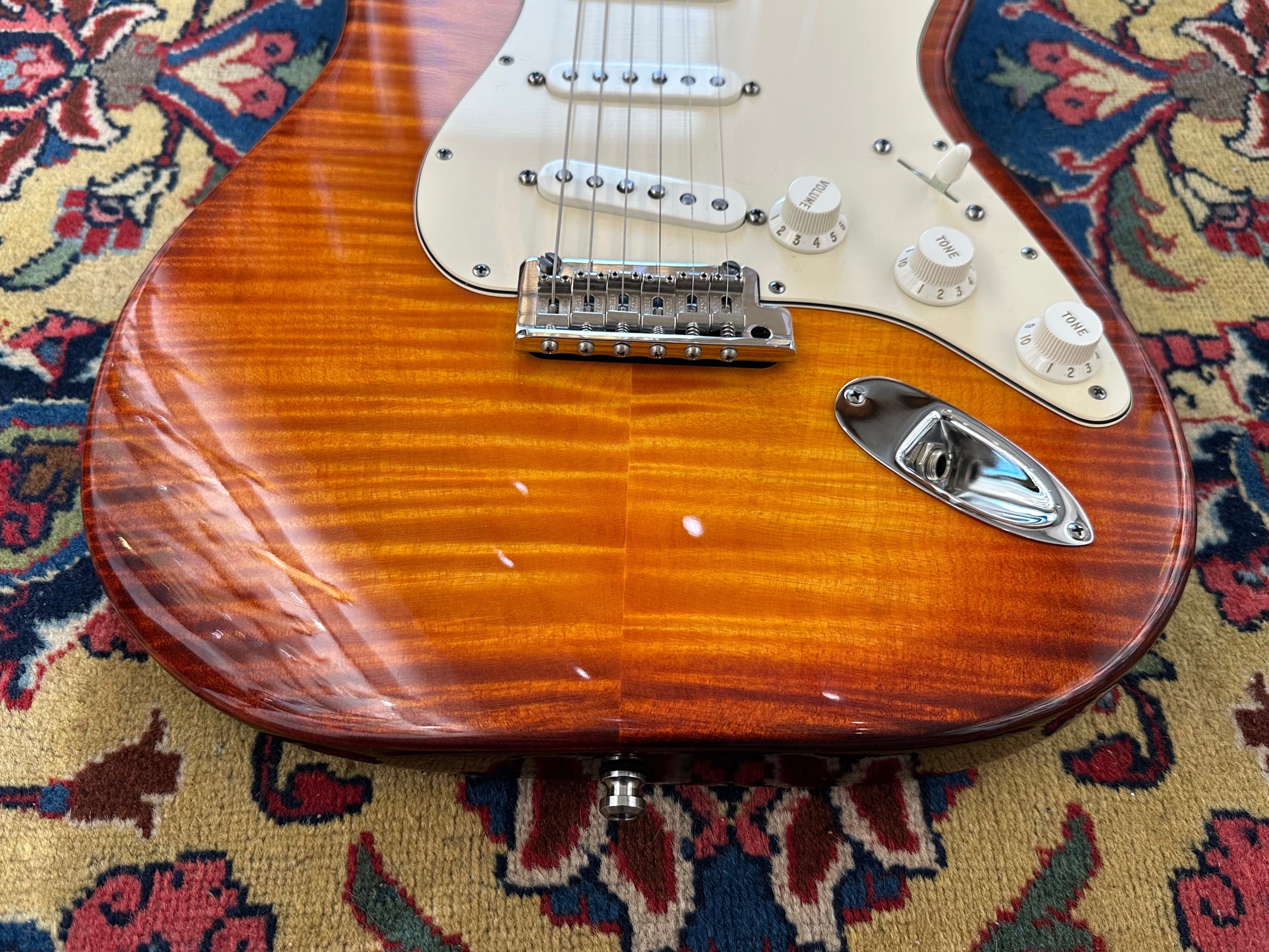 Fender American Select Stratocaster 2012 Dark Cherry Burst