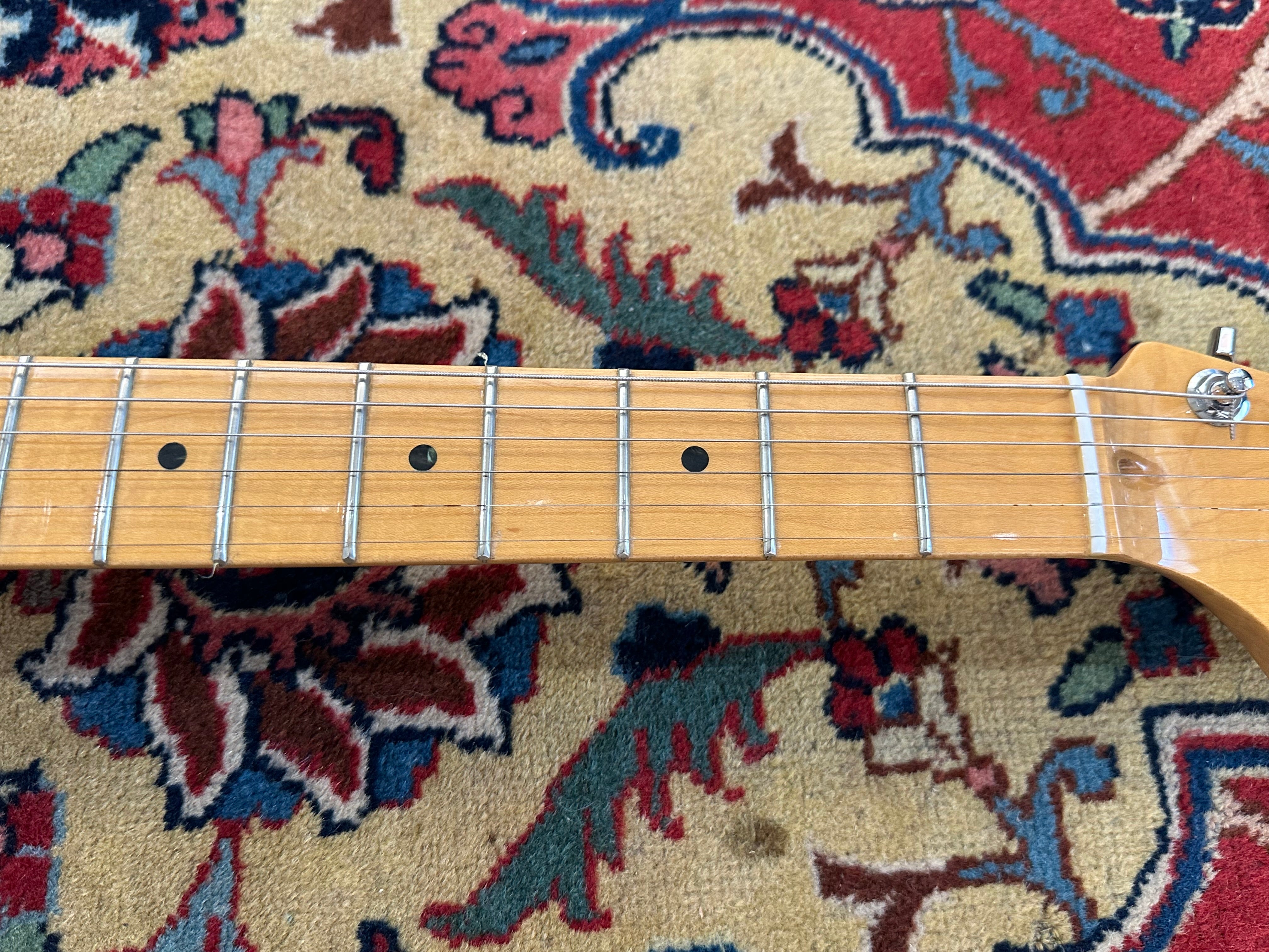 Fender American Select Stratocaster 2012 Dark Cherry Burst
