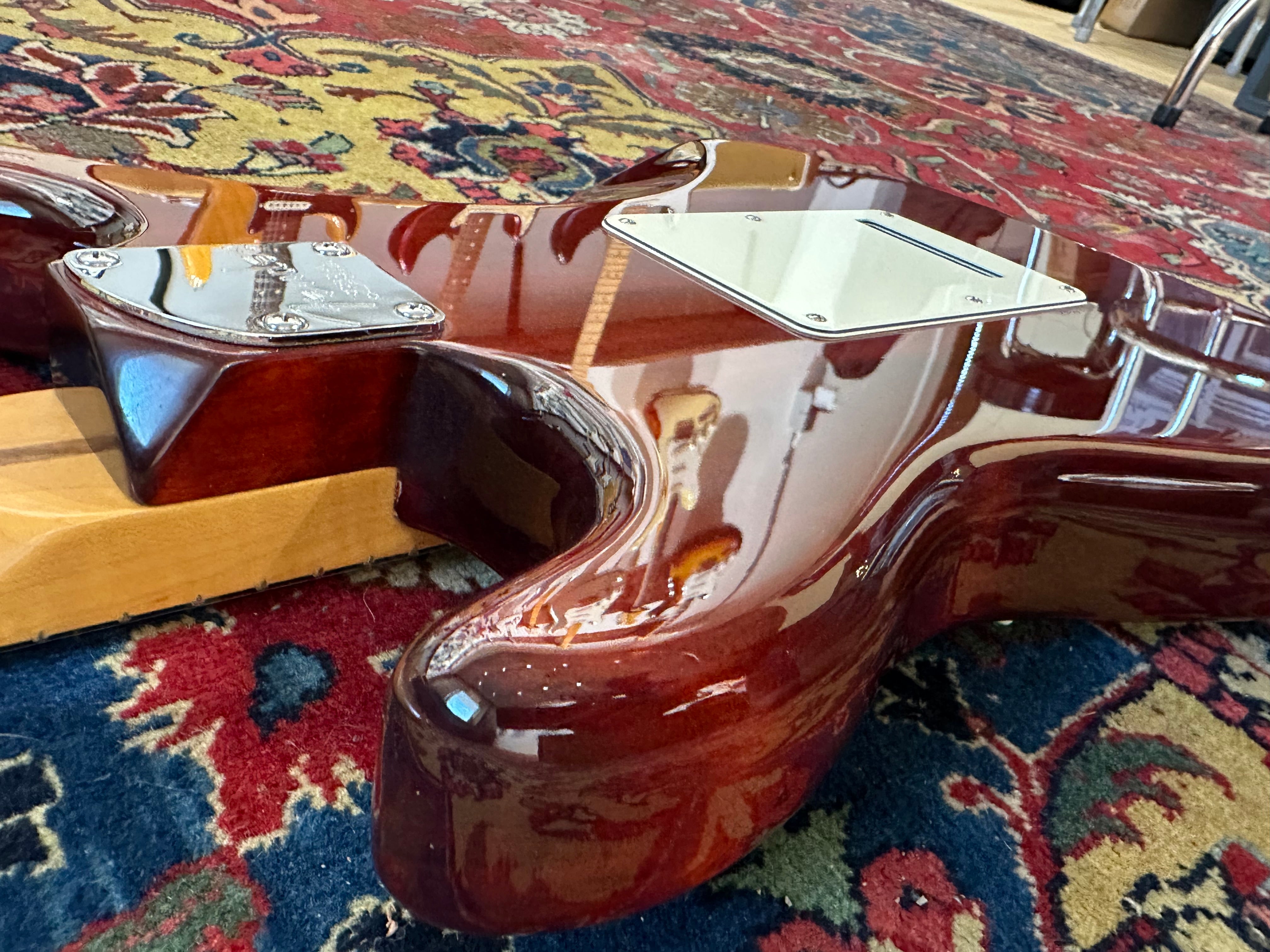 Fender American Select Stratocaster 2012 Dark Cherry Burst