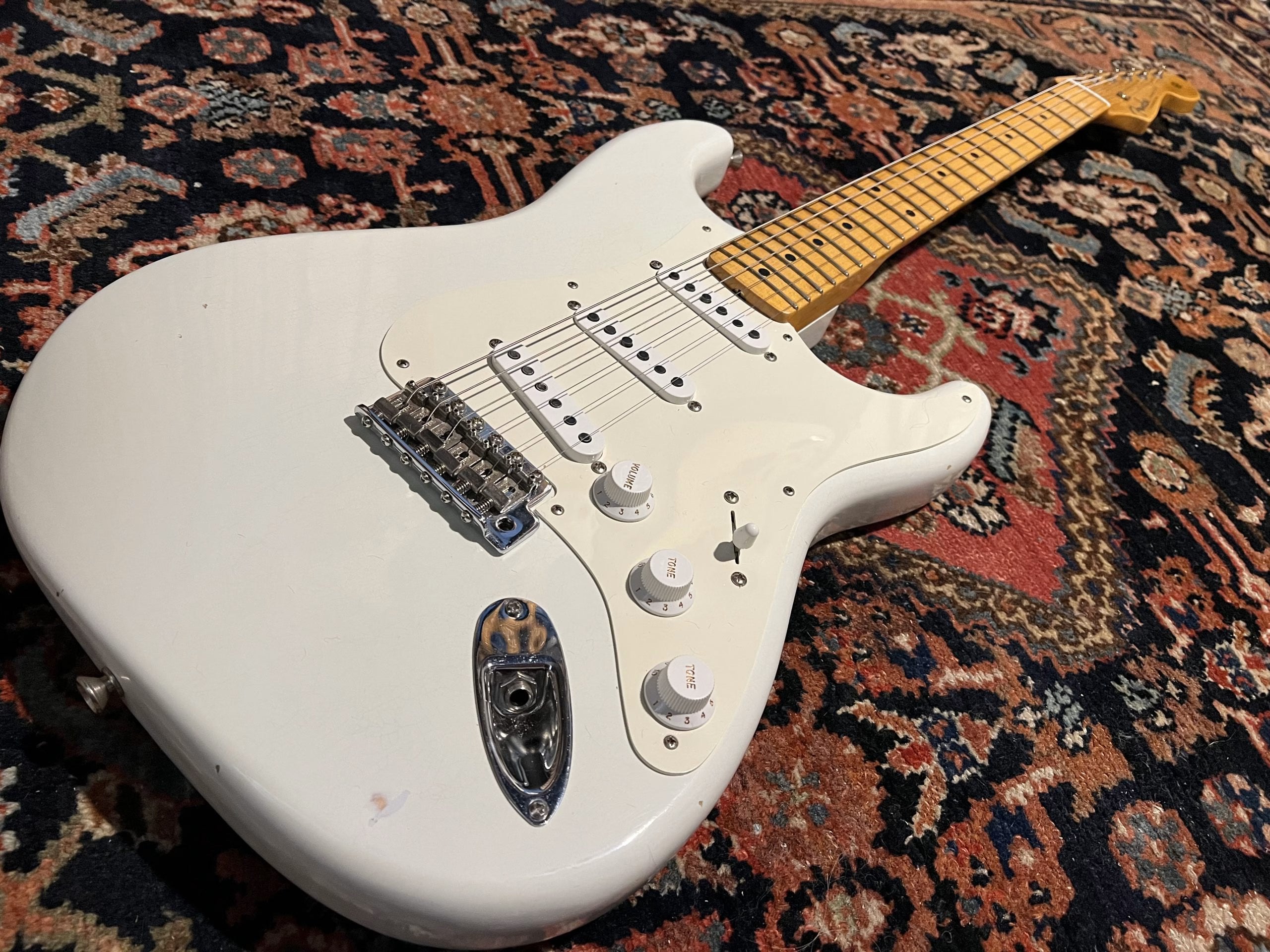 Fender Custom Shop '57 C-shape neck Journeyman Stratocaster 2019 Olympic White