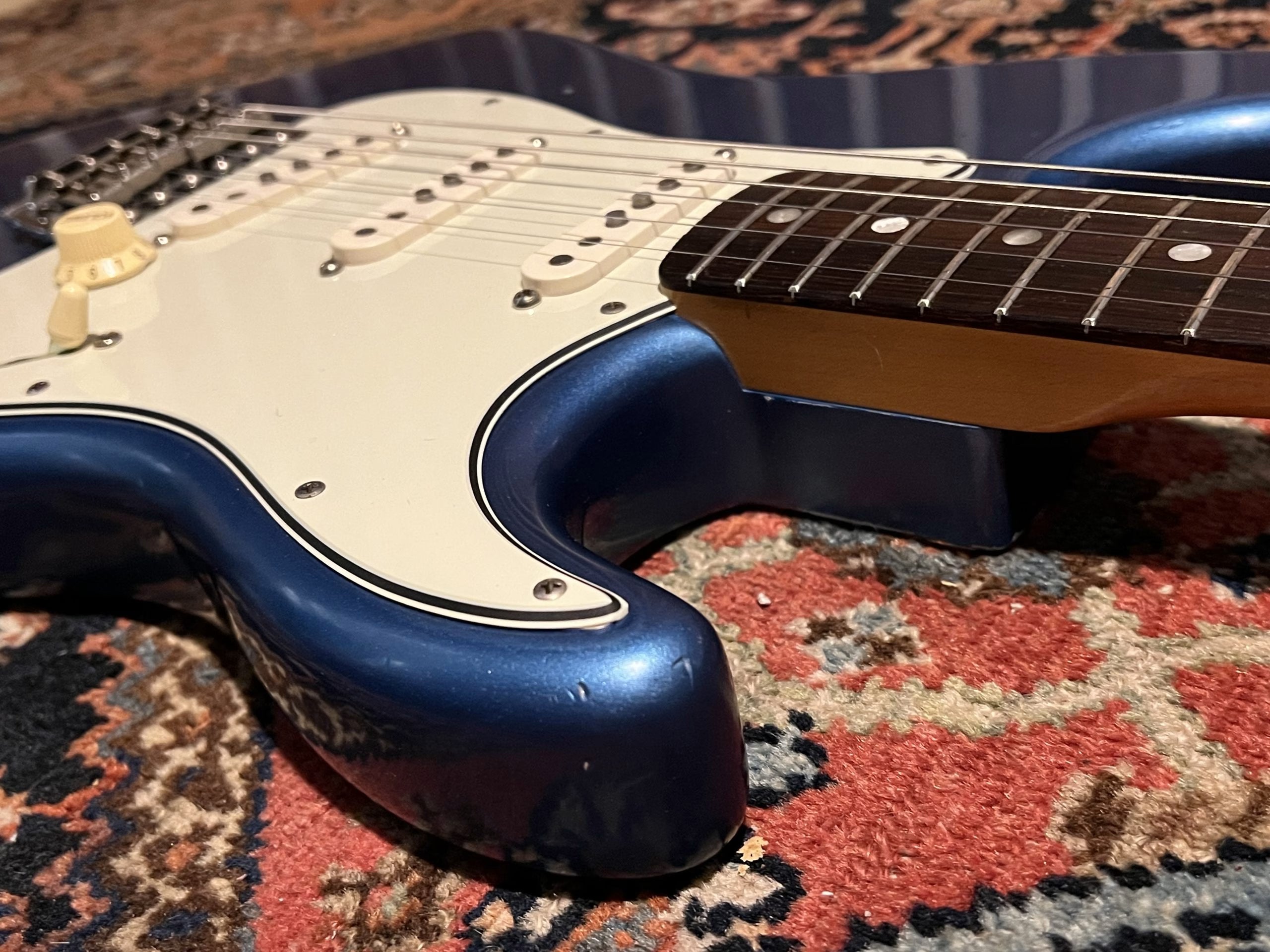 SOLD - 2004 Fender Custom Shop 65 Relic Stratocaster Lake Placid Blue