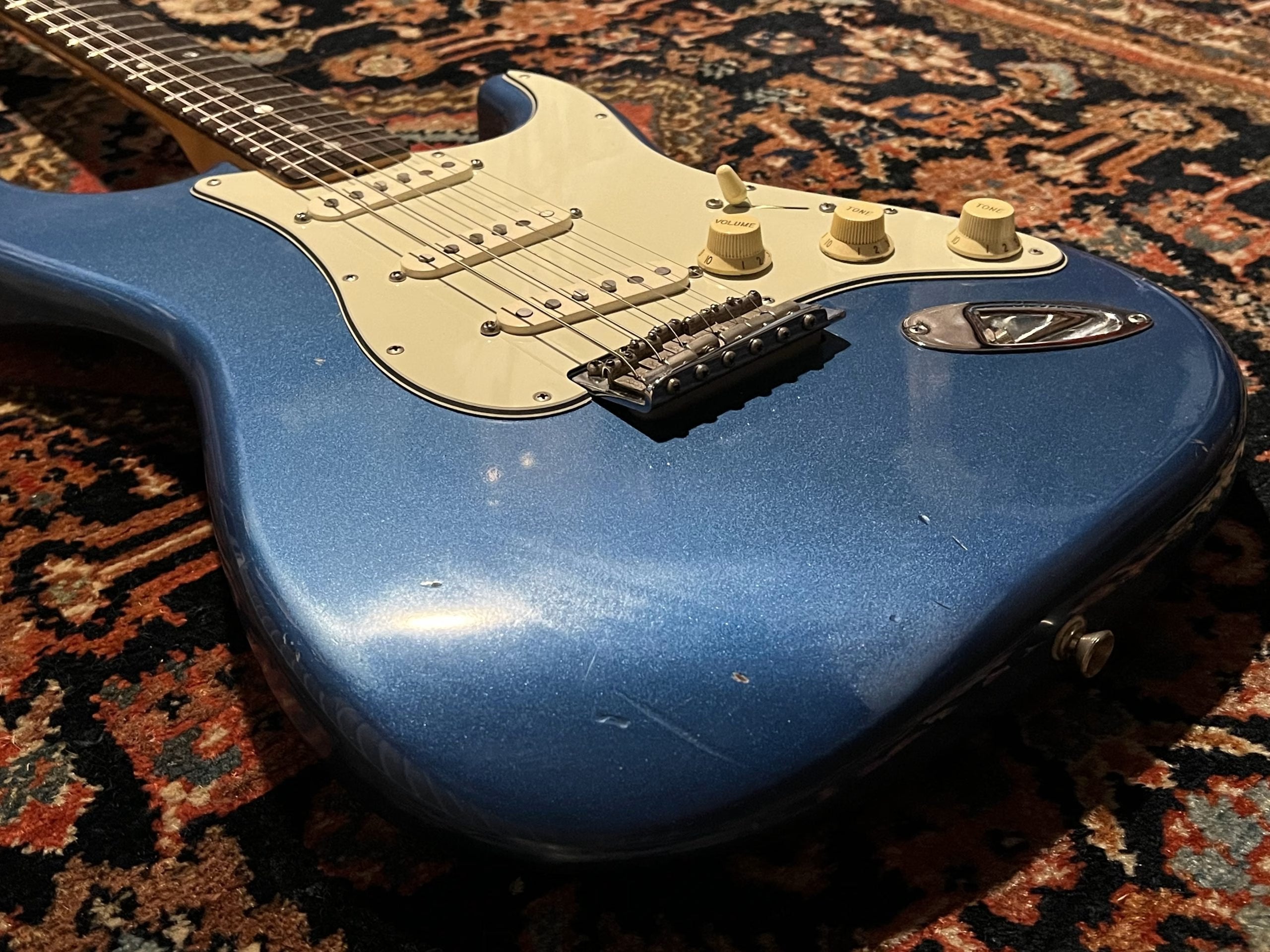 SOLD - 2004 Fender Custom Shop 65 Relic Stratocaster Lake Placid Blue
