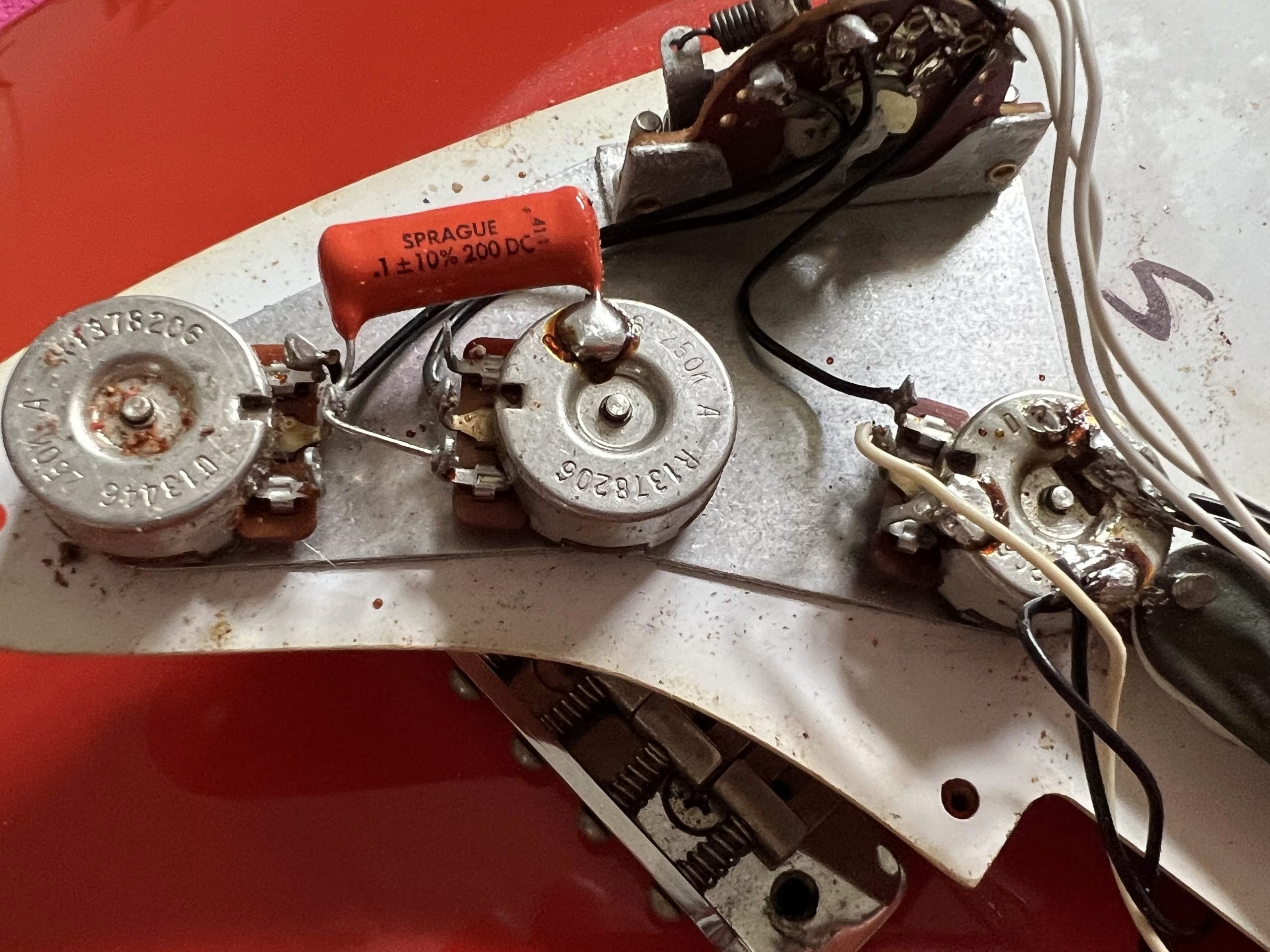 SOLD - 1982 Vintage Reissue '57 Stratocaster Fiesta Red