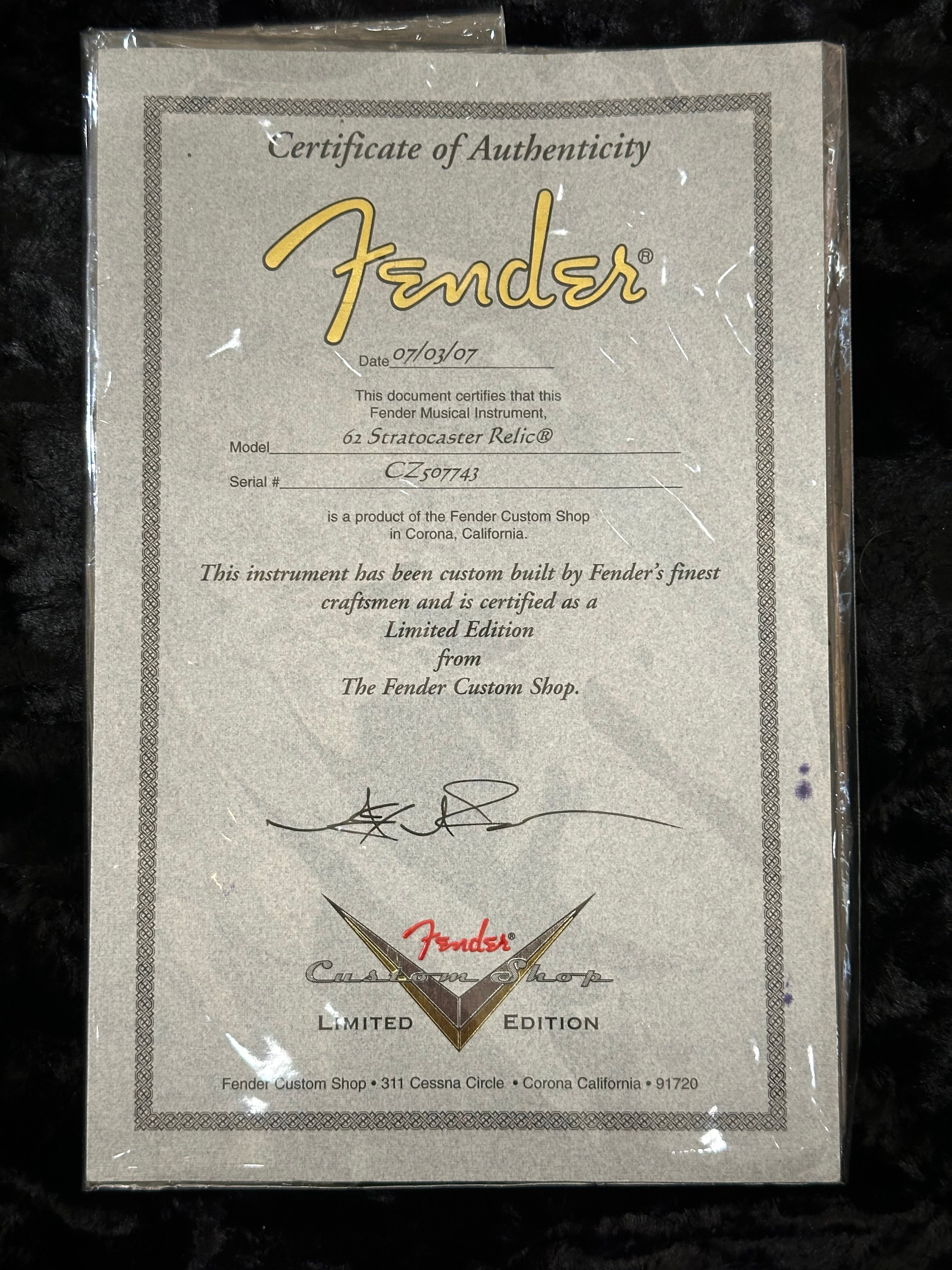 SOLD - Fender Custom Shop '62 NAMM LTD Heavy Relic Stratocaster 2007 Dakota Red