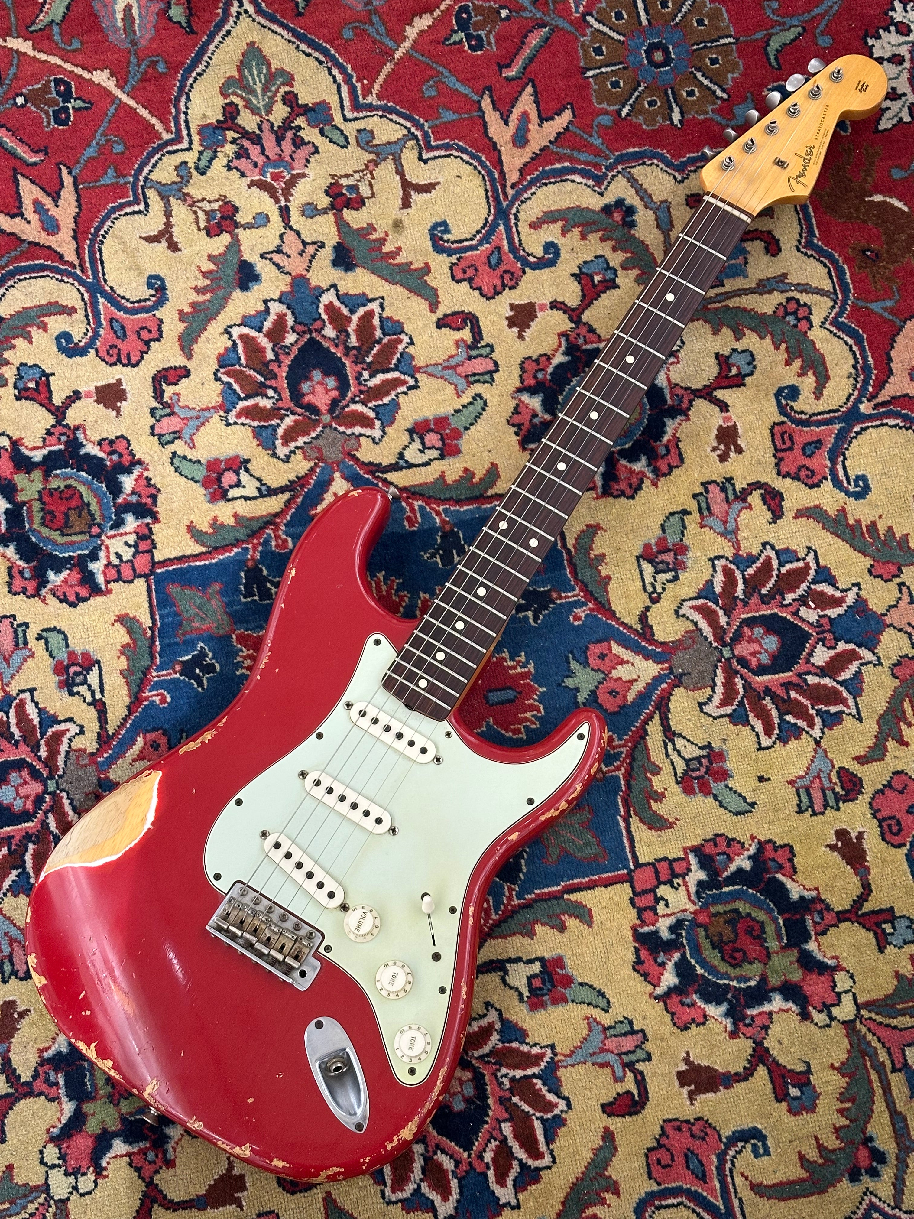SOLD - Fender Custom Shop '62 NAMM LTD Heavy Relic Stratocaster 2007 Dakota Red