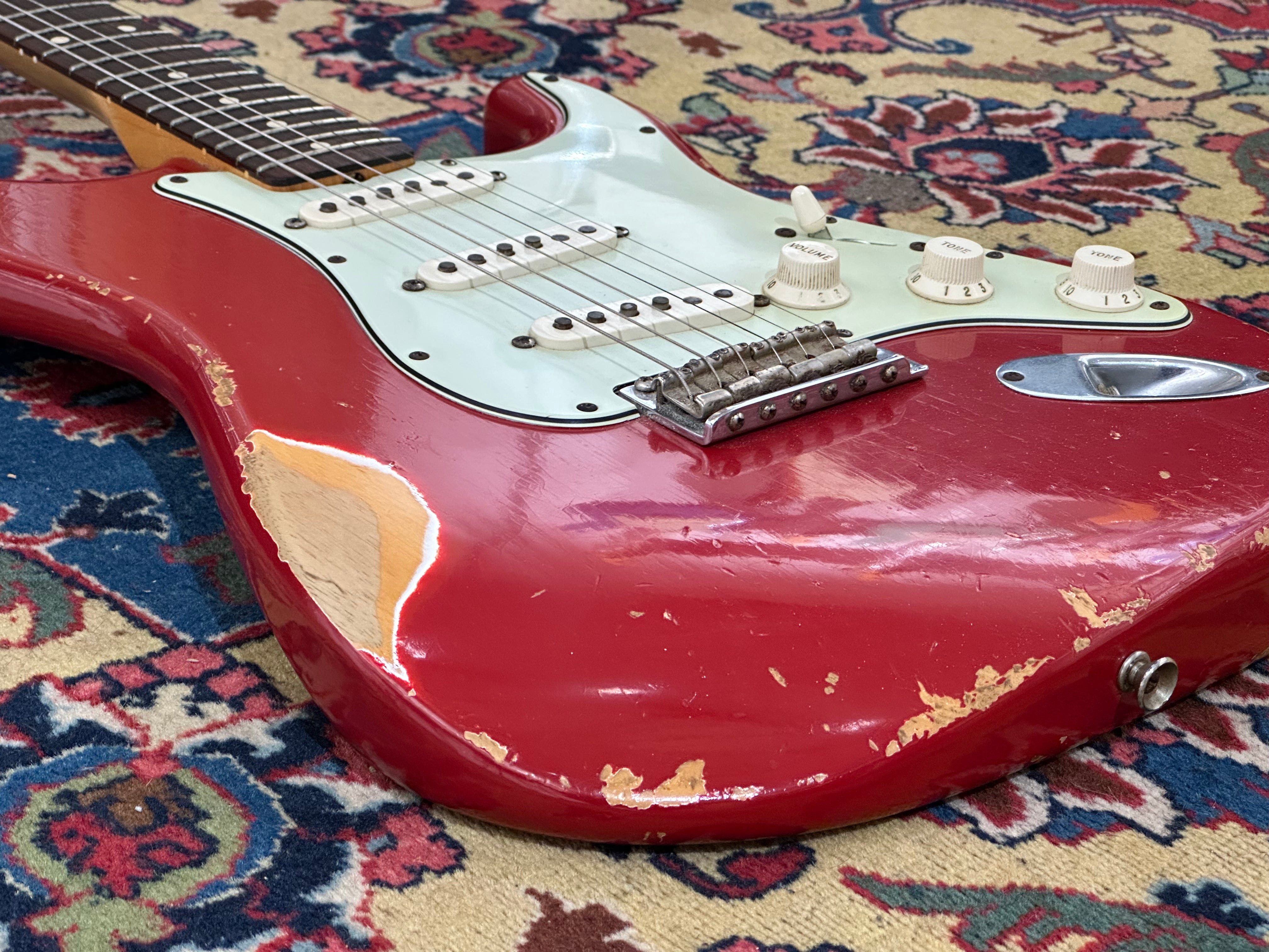 SOLD - Fender Custom Shop '62 NAMM LTD Heavy Relic Stratocaster 2007 Dakota Red