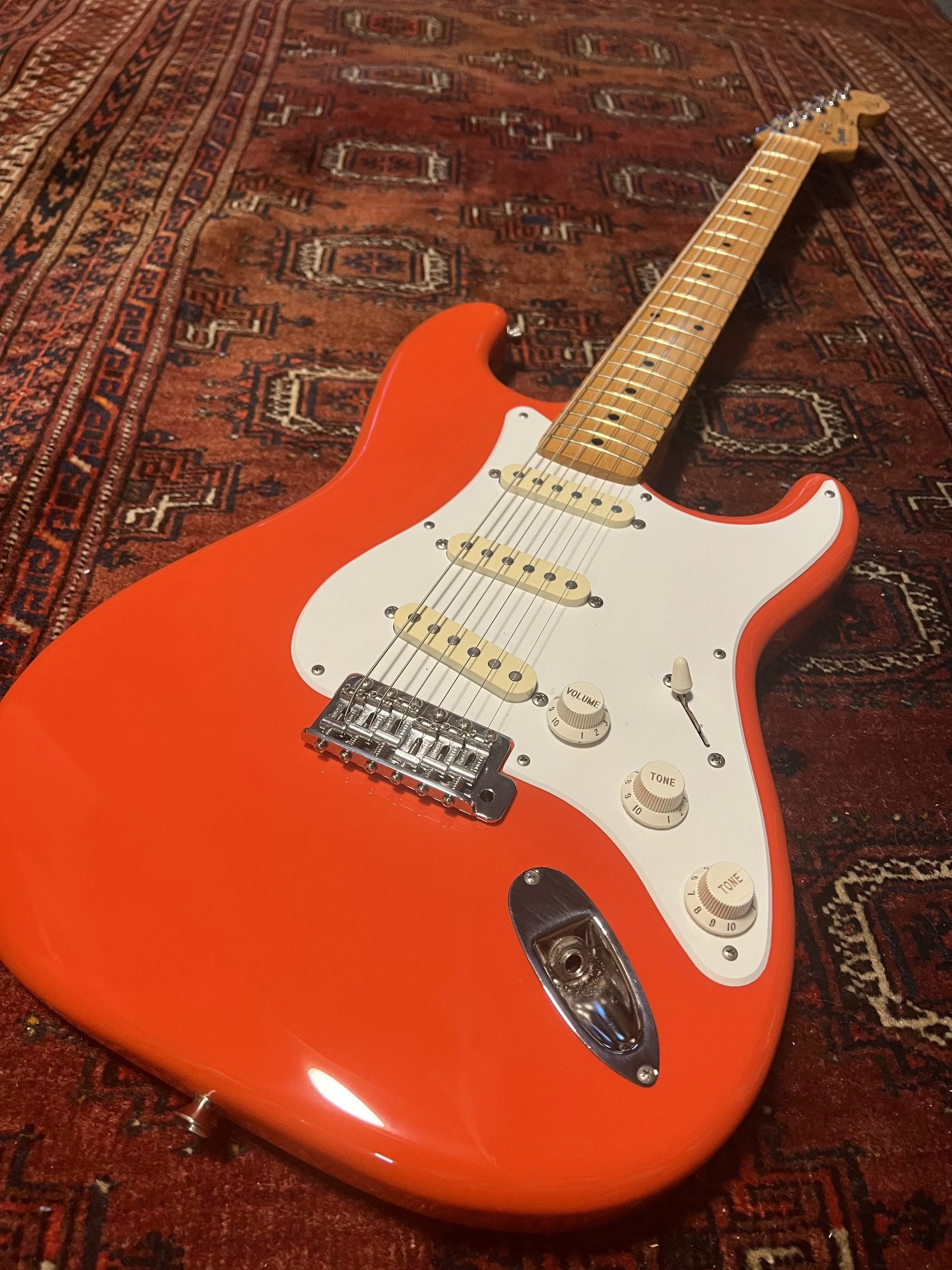 SOLD - 1992 Squier Hank Marvin Artist Series Stratocaster Fiesta Red