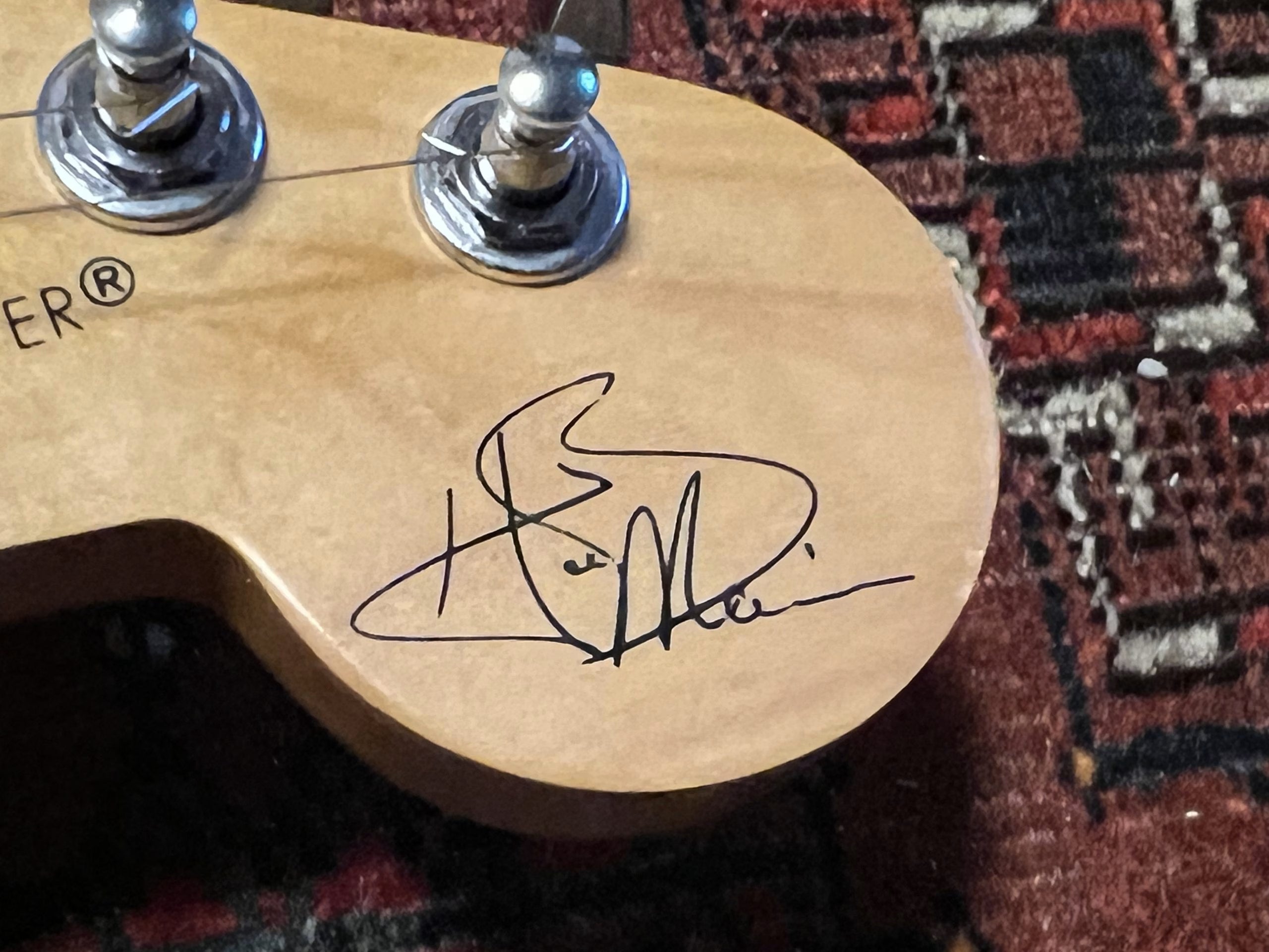SOLD - 1992 Squier Hank Marvin Artist Series Stratocaster Fiesta Red