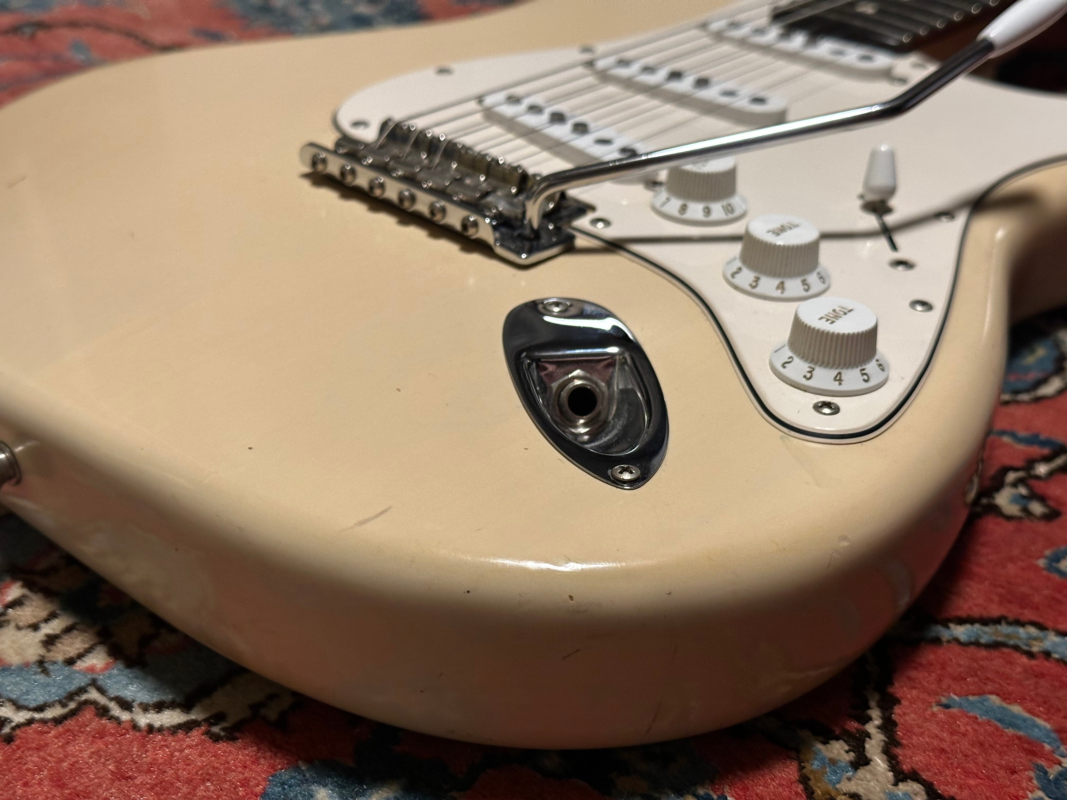 Fender Highway One Stratocaster 2003 Honey Blonde