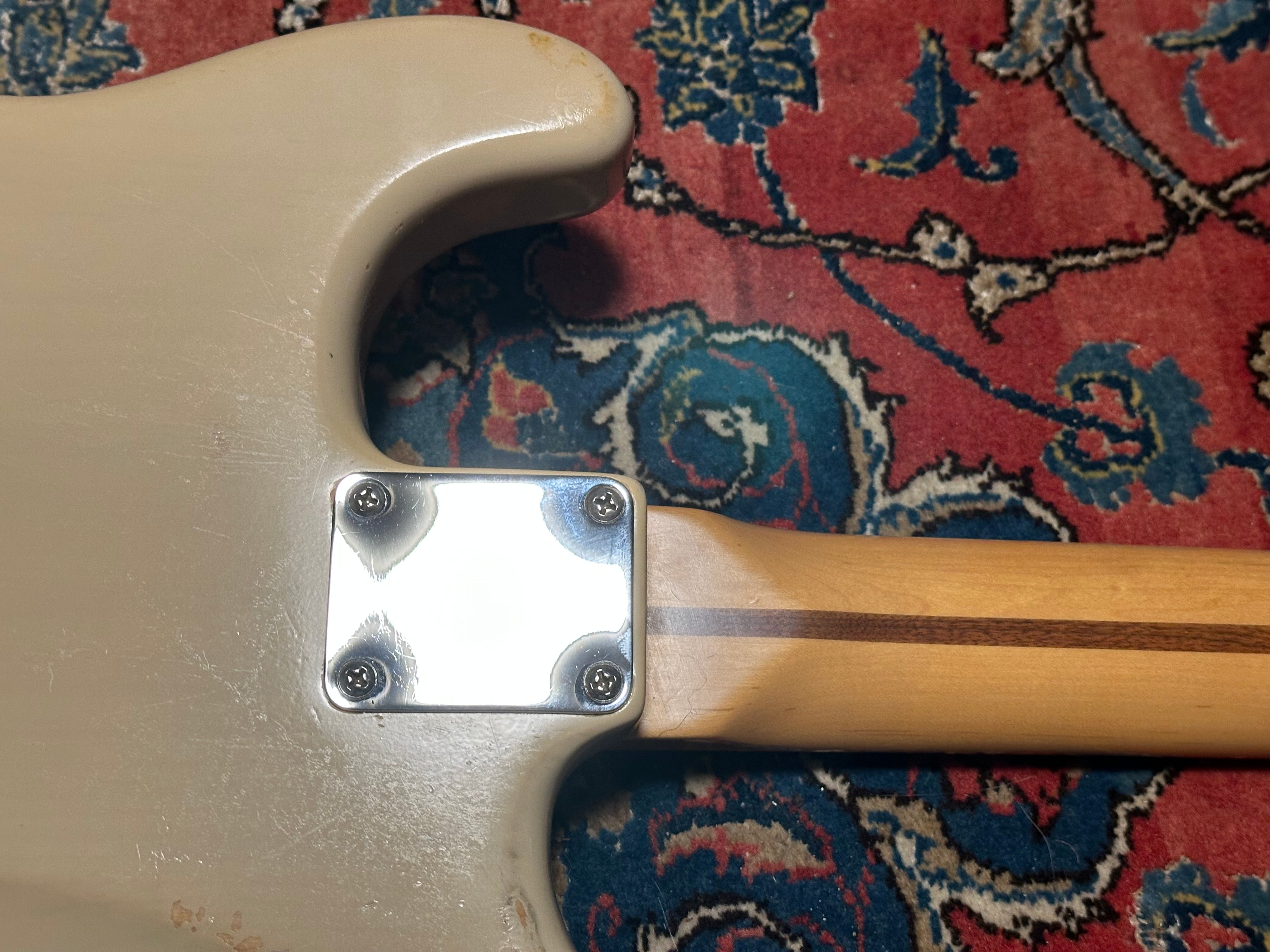 Fender Highway One Stratocaster 2003 Honey Blonde