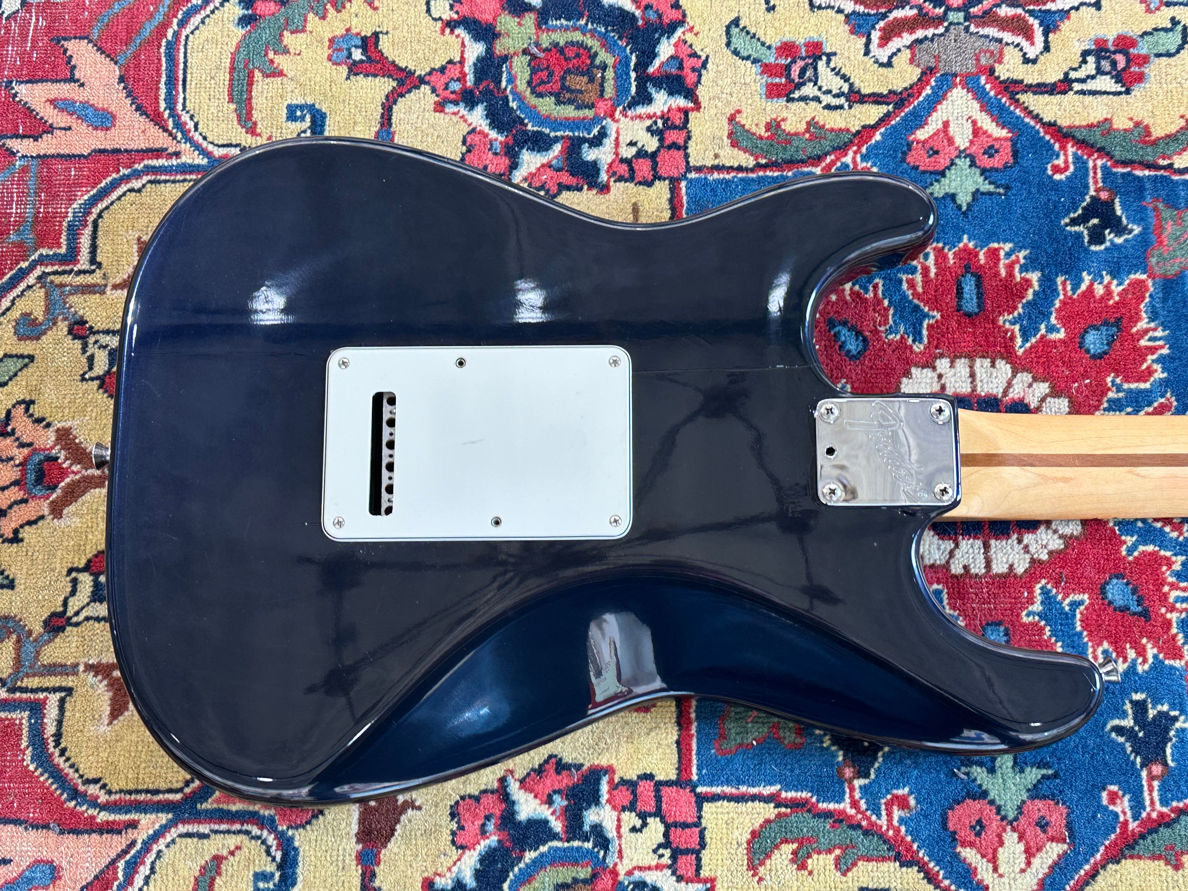 Fender Strat Plus Stratocaster 1992 Refinished Midnight Blue