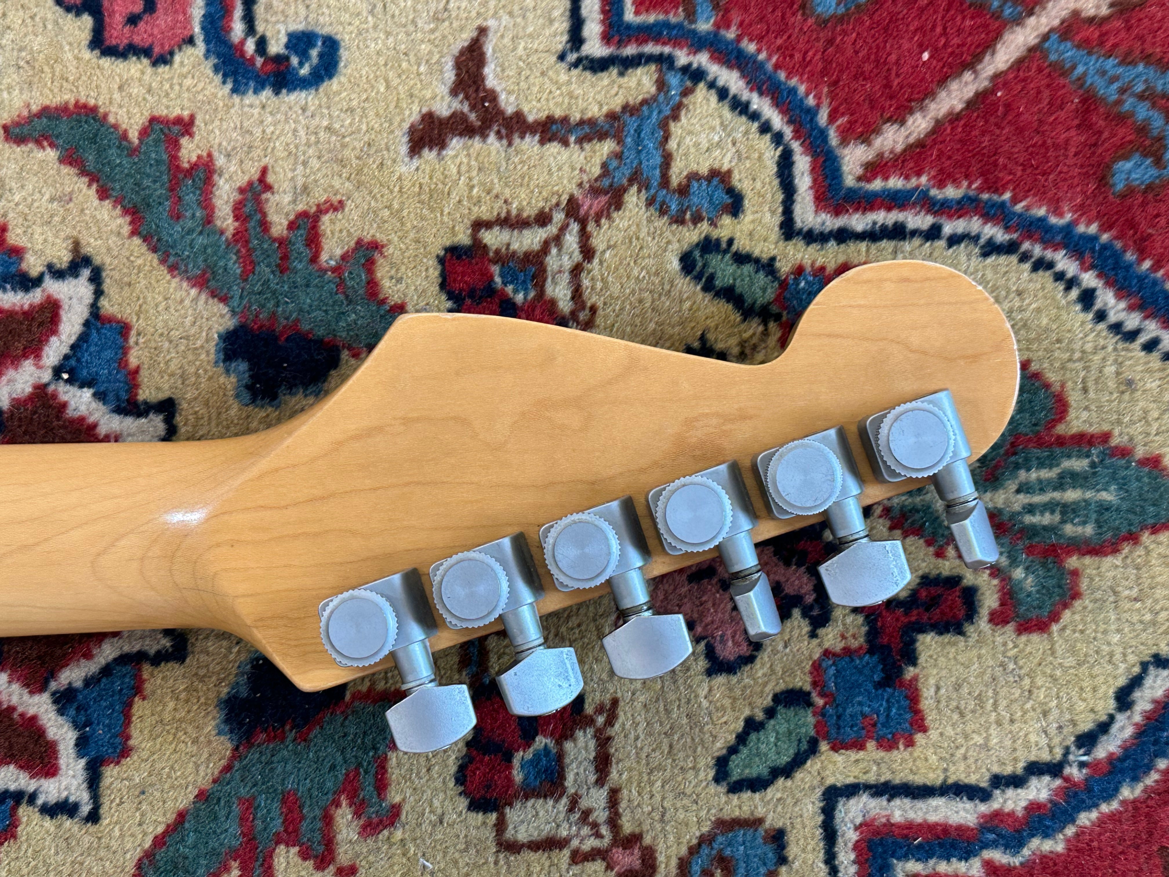 Fender Strat Plus Stratocaster 1992 Refinished Midnight Blue