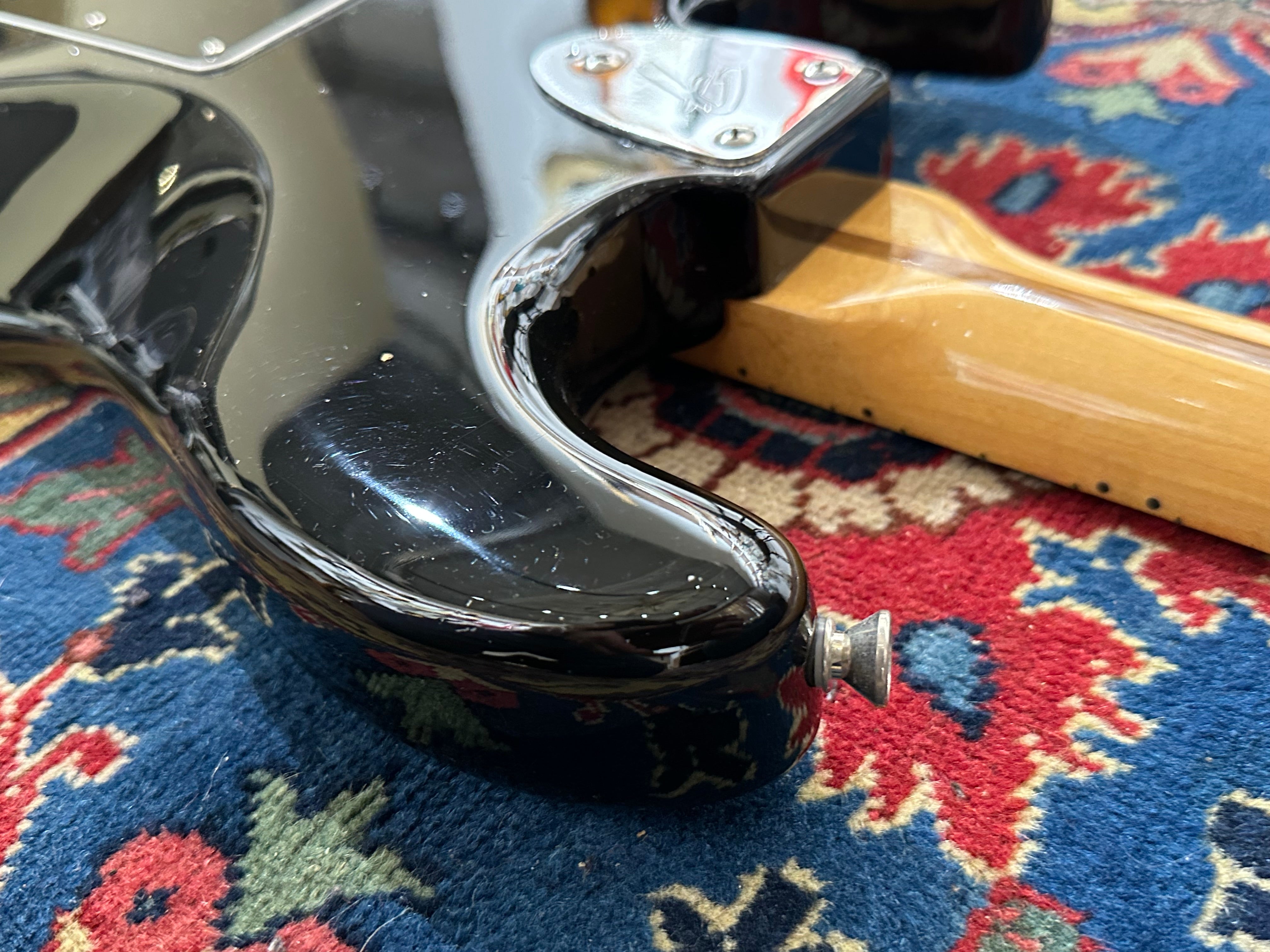 Fender Stratocaster 1977 Black (only 3.7kg)