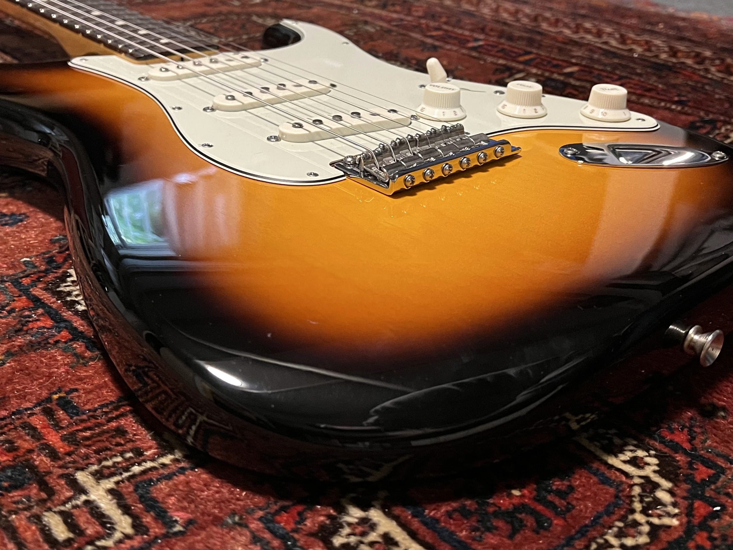 SOLD - 2022 Fender Custom Shop '66 NOS Stratocaster Faded 3Tone Sunburst