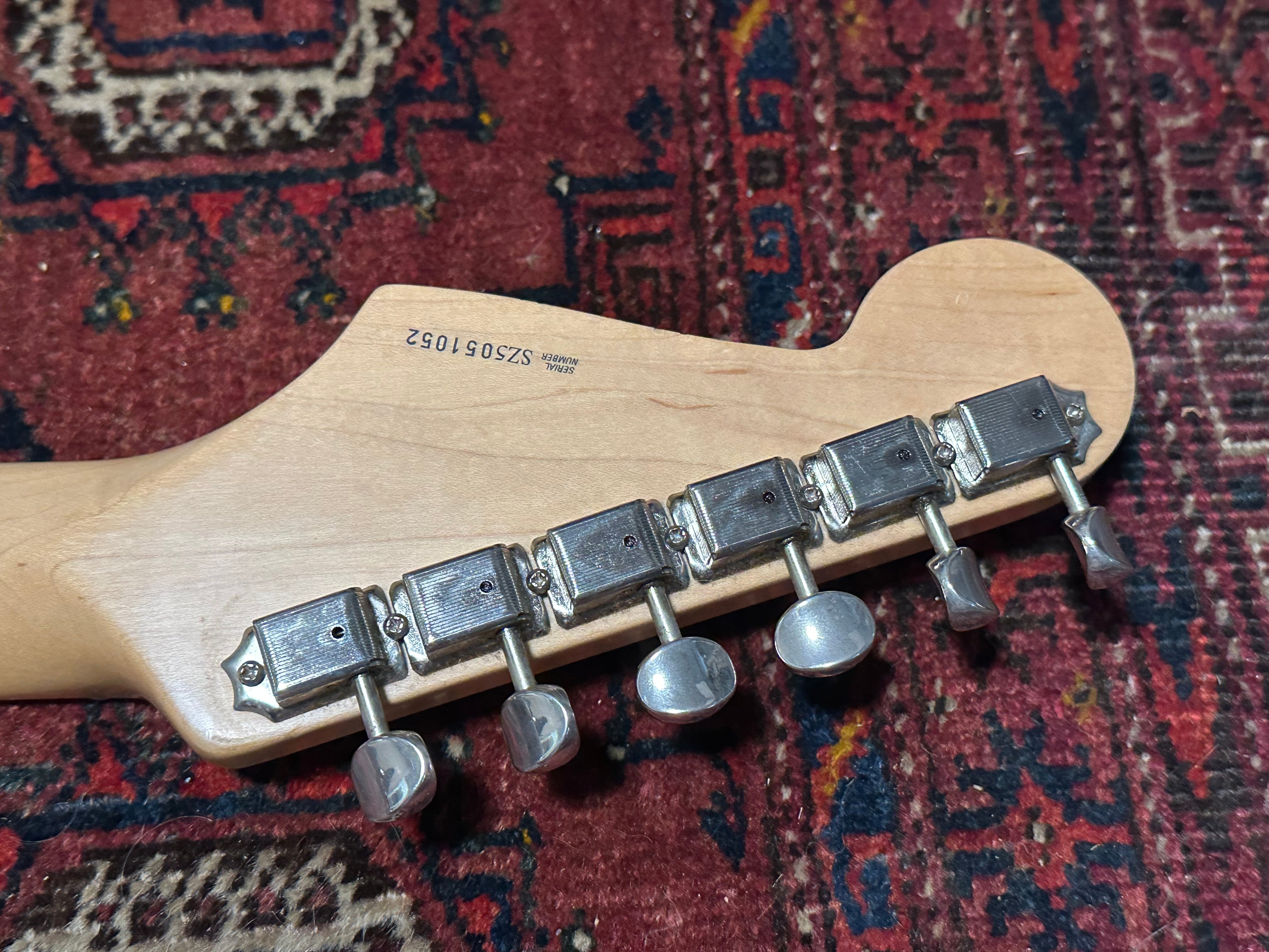 Fender Eric Clapton Signature Stratocaster 2005 Torino Red