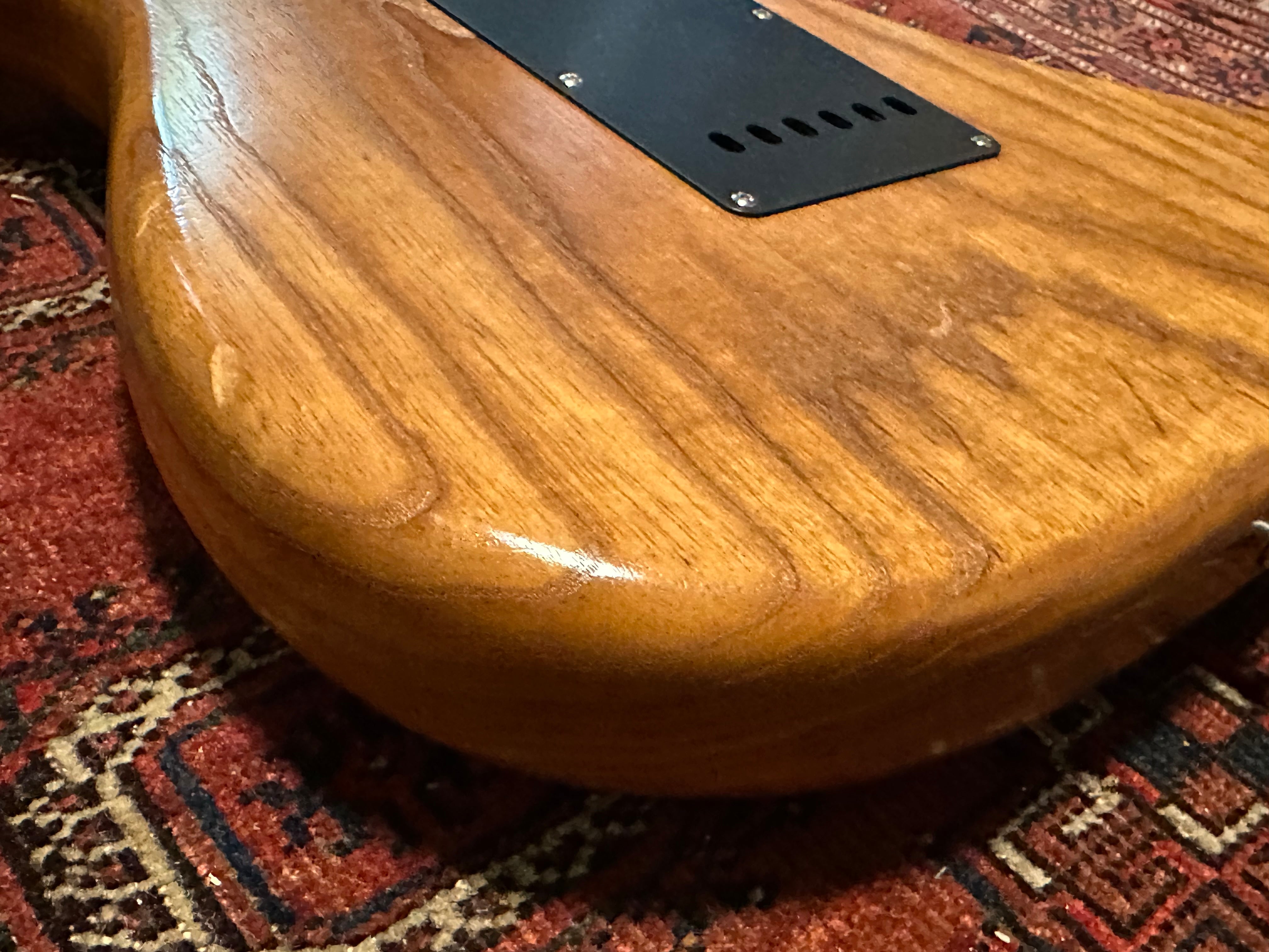 Fender American Vintage '56 LTD Roasted Ash Stratocaster 2017