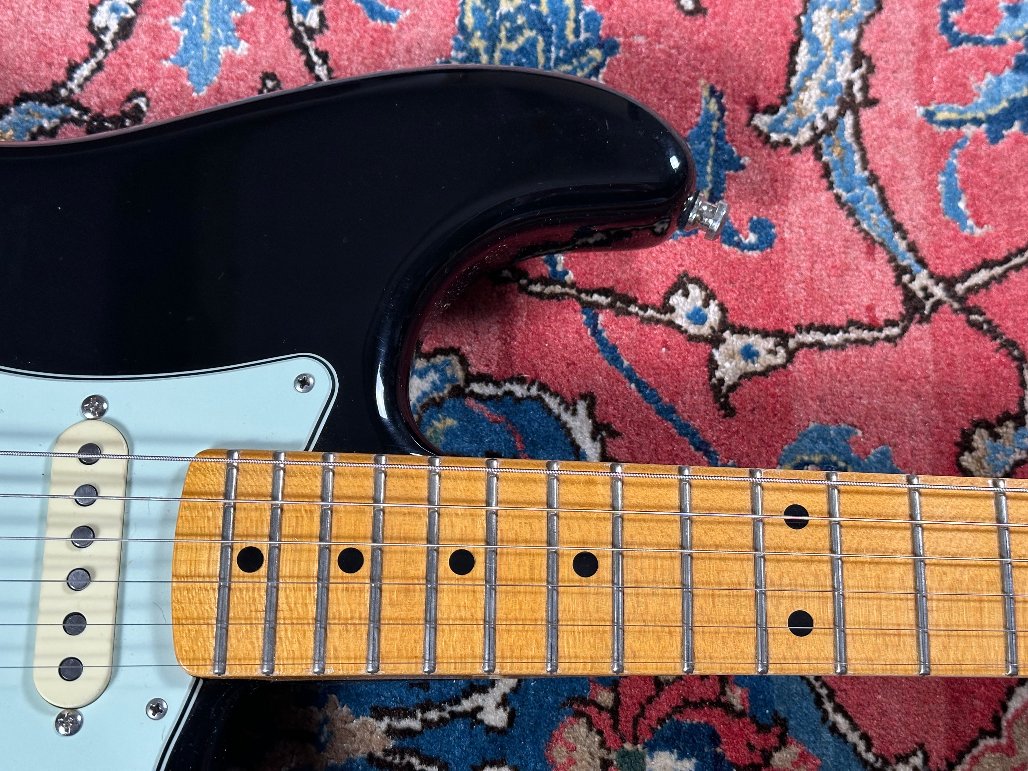 Fender Custom Shop Postmodern NOS Stratocaster 2016 Black