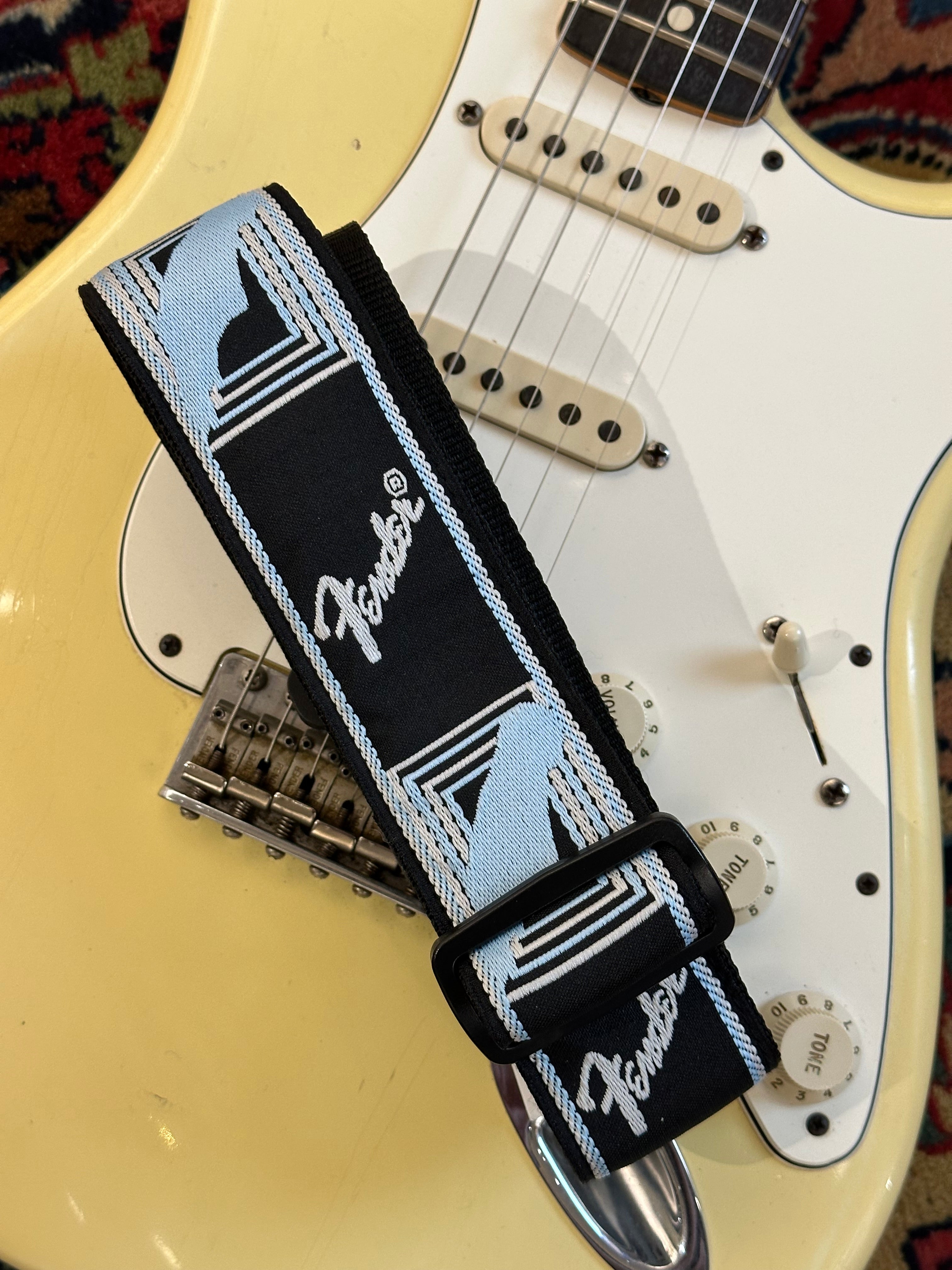 Fender guitar strap 'Monogrammed', black-light grey-blue