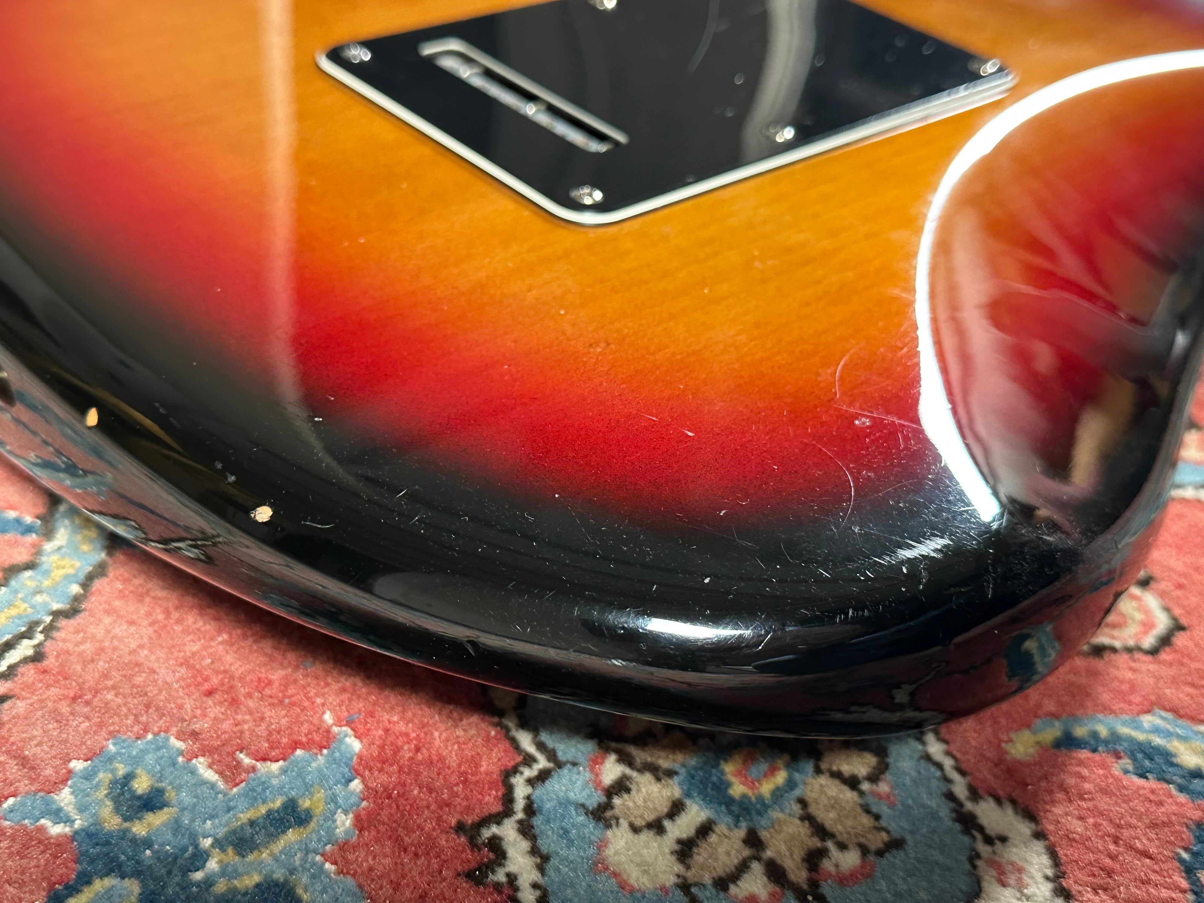 Fender Stevie Ray Vaughan SRV Signature Stratocaster 2003 Sunburst