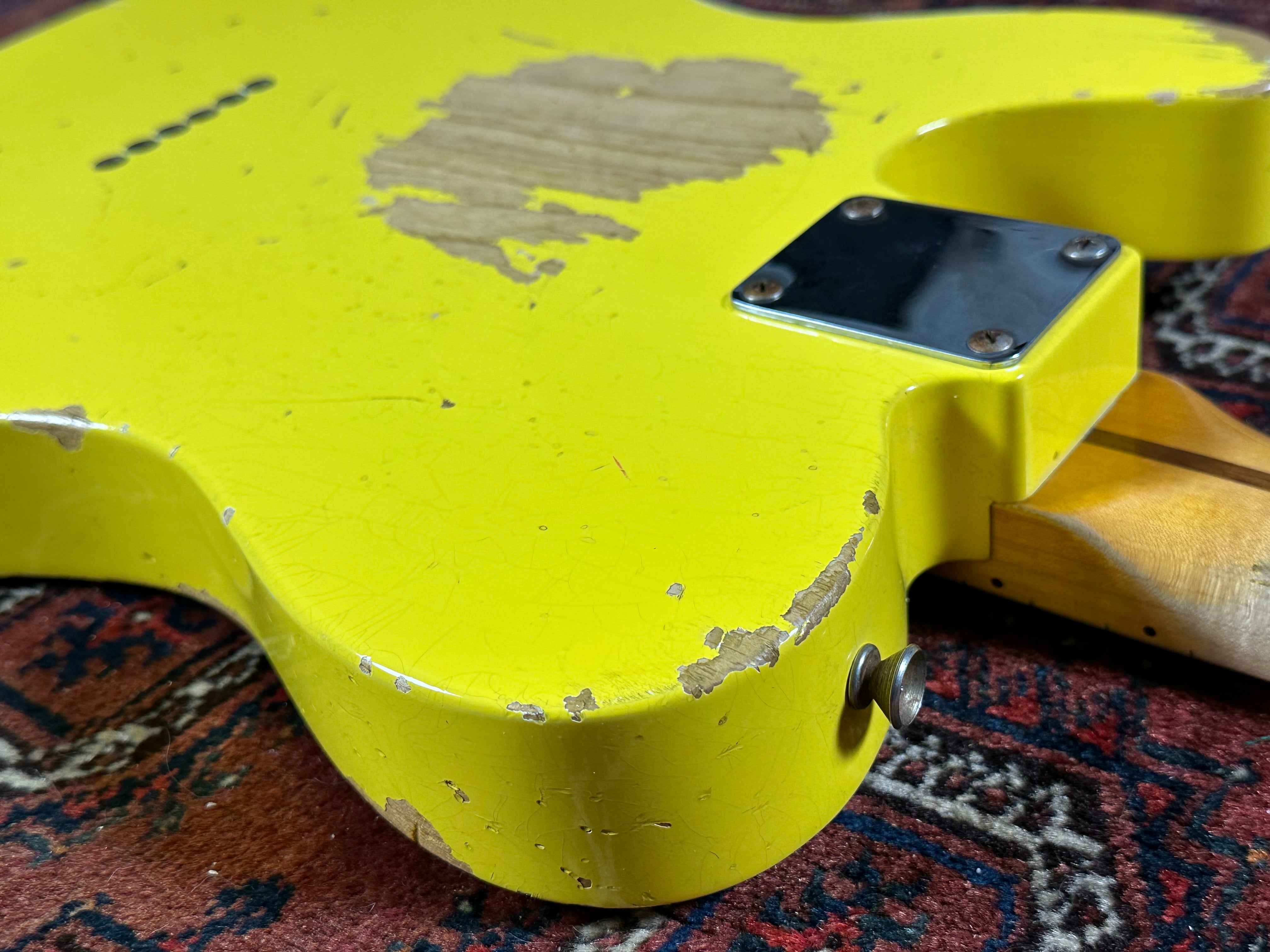 Fender Custom Shop '52 Heavy Relic Telecaster 2013 Graffiti Yellow