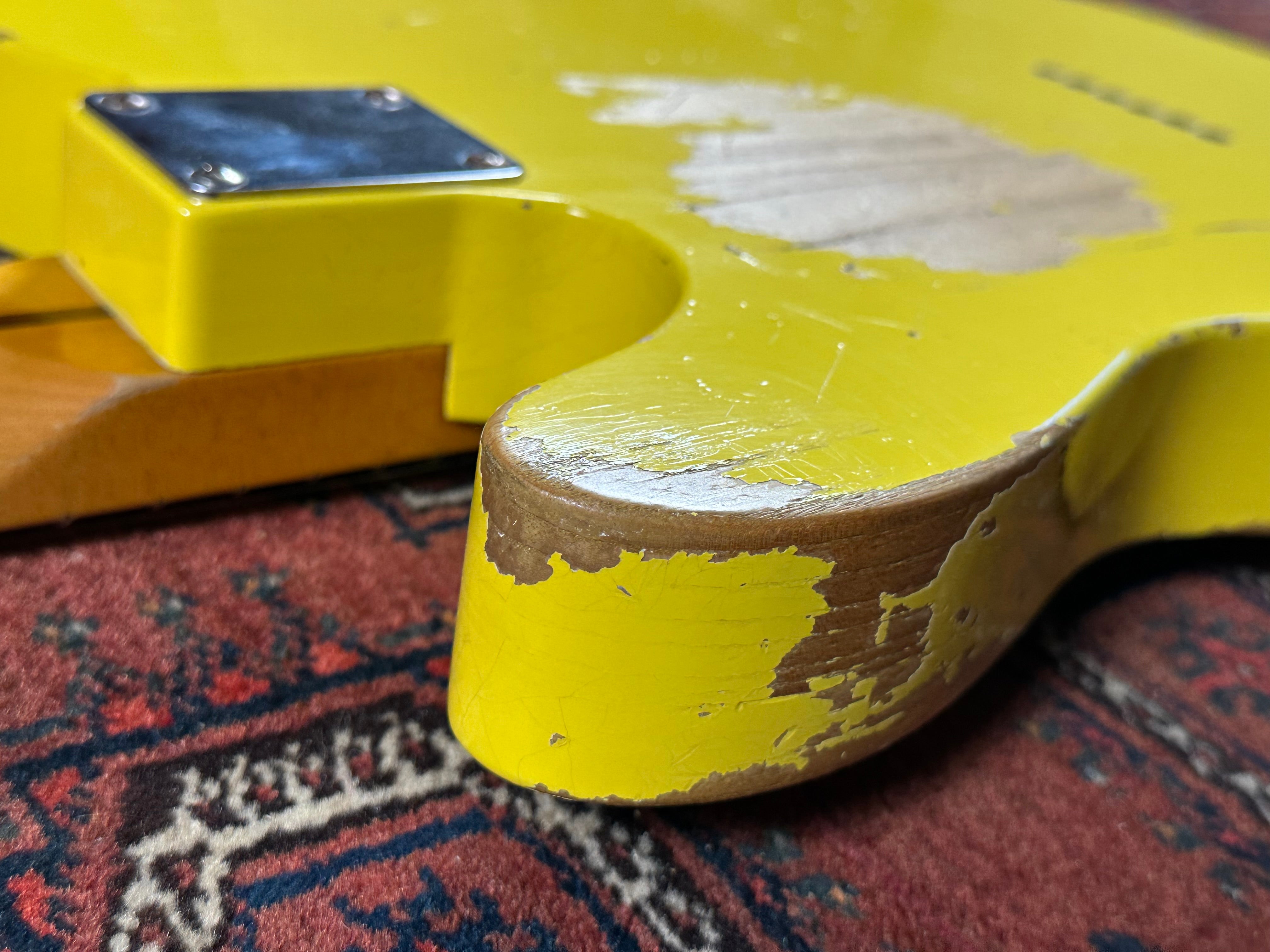 Fender Custom Shop '52 Heavy Relic Telecaster 2013 Graffiti Yellow