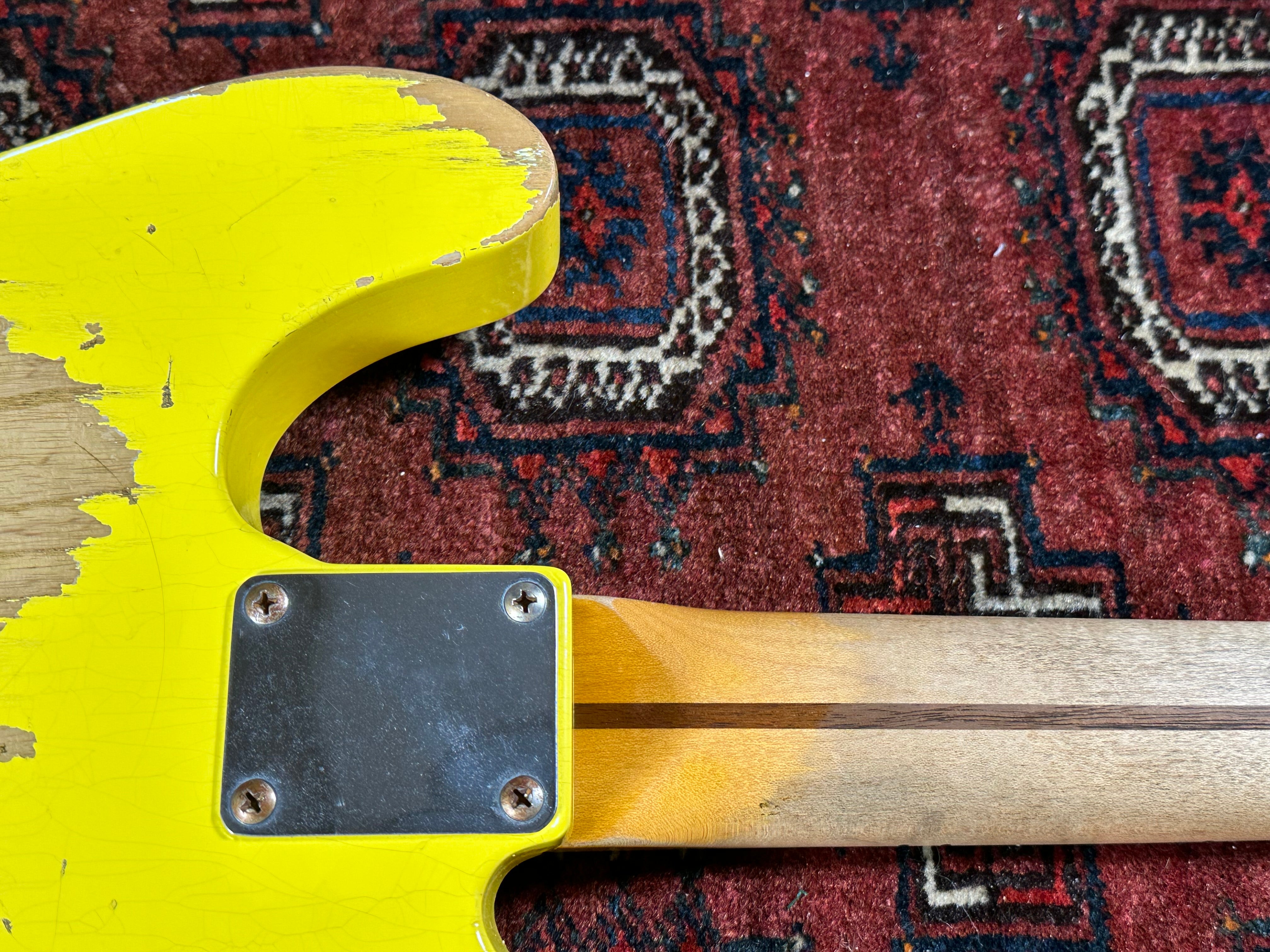 Fender Custom Shop '52 Heavy Relic Telecaster 2013 Graffiti Yellow