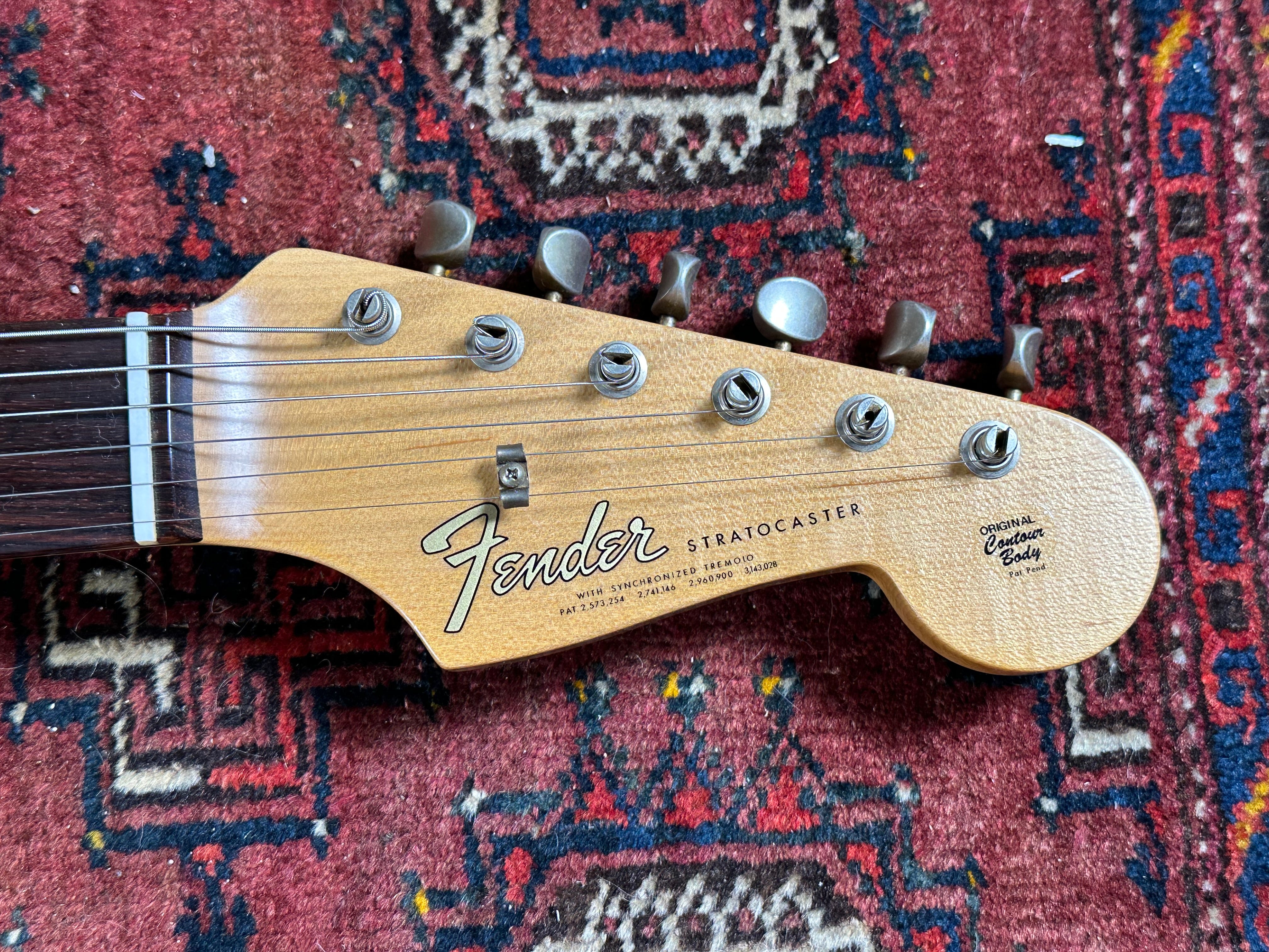 Fender Custom Shop '65 Journeyman Stratocaster 2024 Sparkle Blue