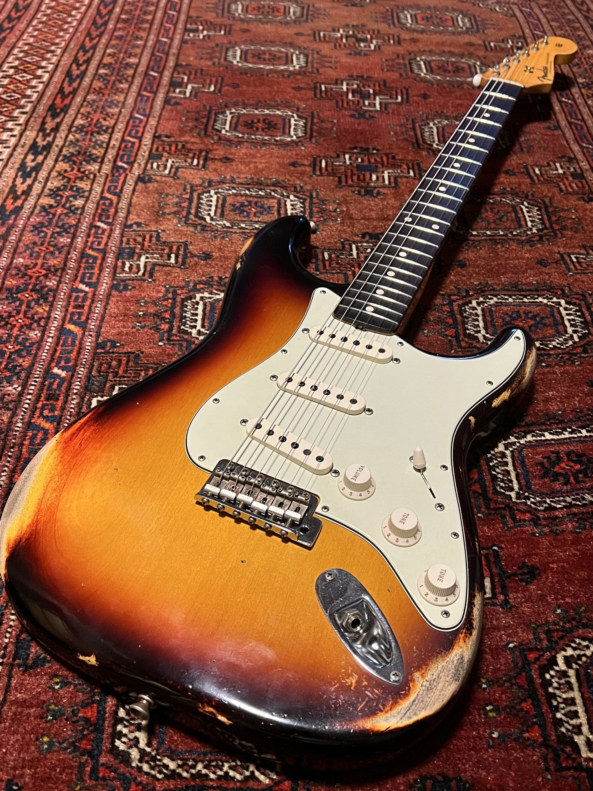 SOLD - 2021 Fender Custom Shop 60 Heavy Relic Stratocaster Sunburst