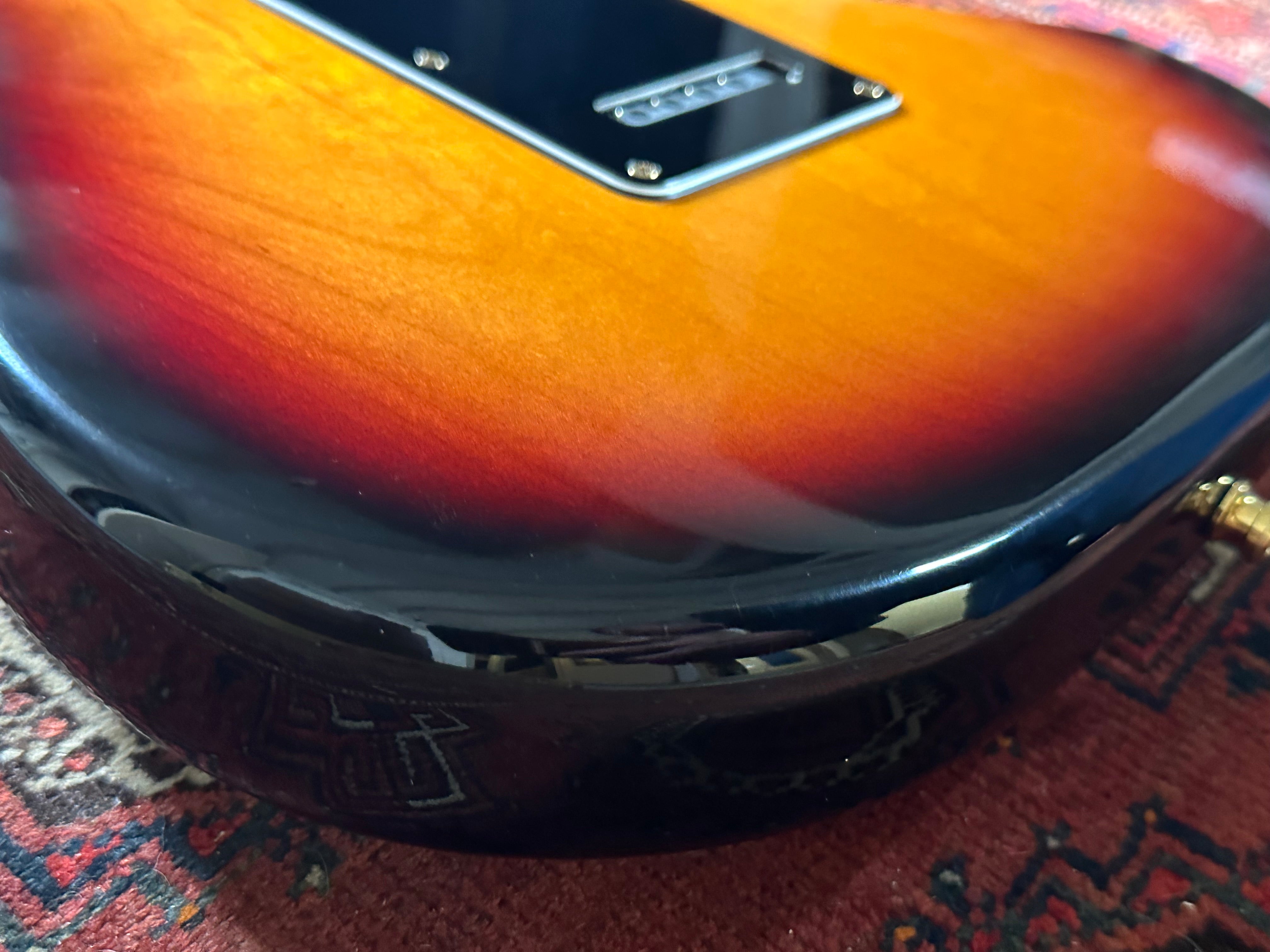 Fender Stevie Ray Vaughan SRV Signature Stratocaster 1998 Sunburst