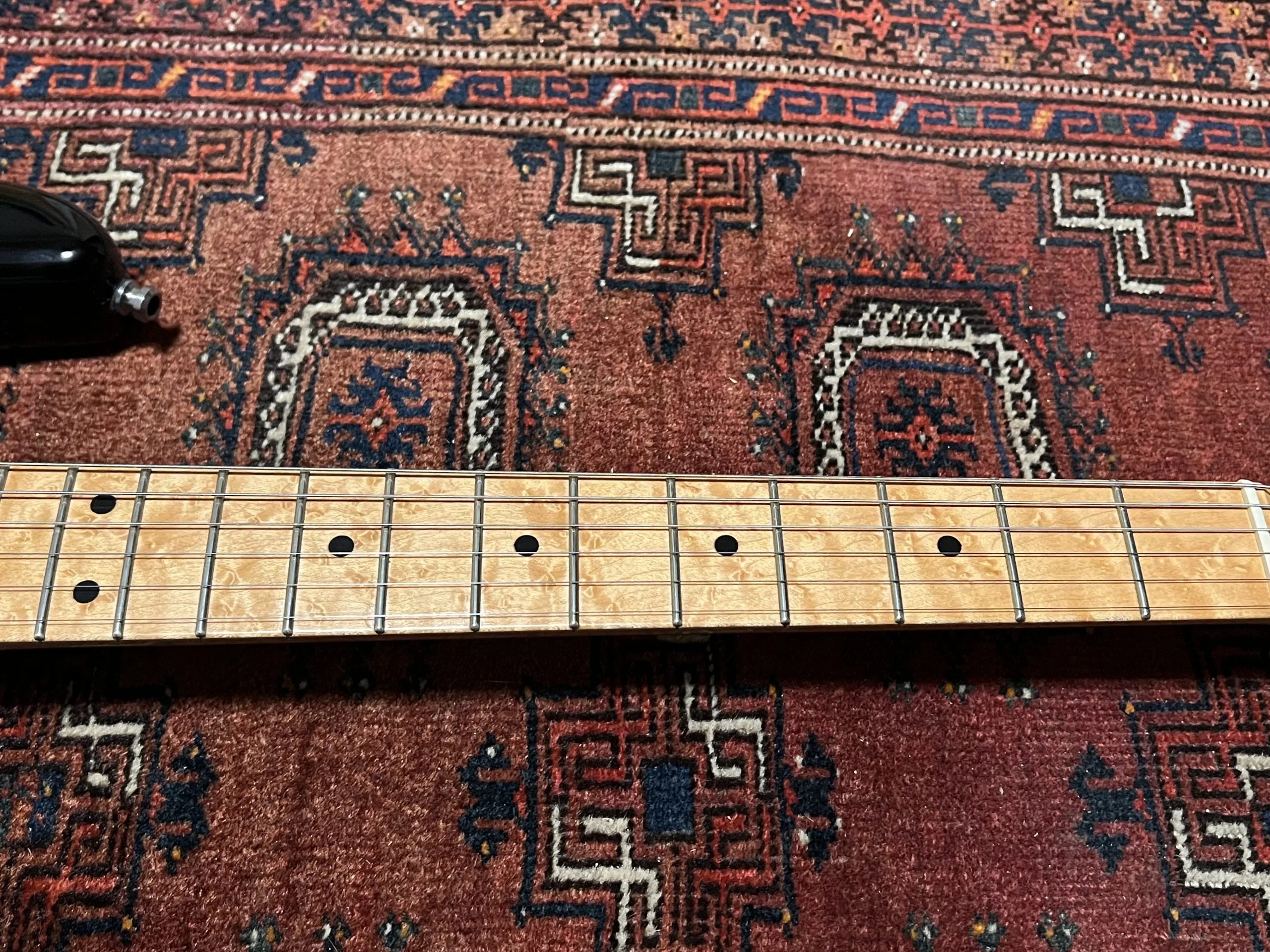 SOLD - 2011 Fender Custom Shop Custom Deluxe Stratocaster Faded 3 color Sunburst