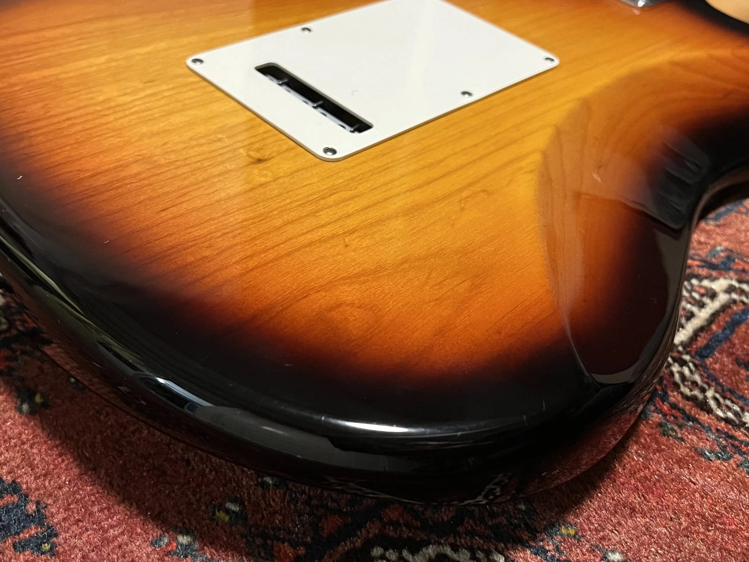 SOLD - 2011 Fender Custom Shop Custom Deluxe Stratocaster Faded 3 color Sunburst