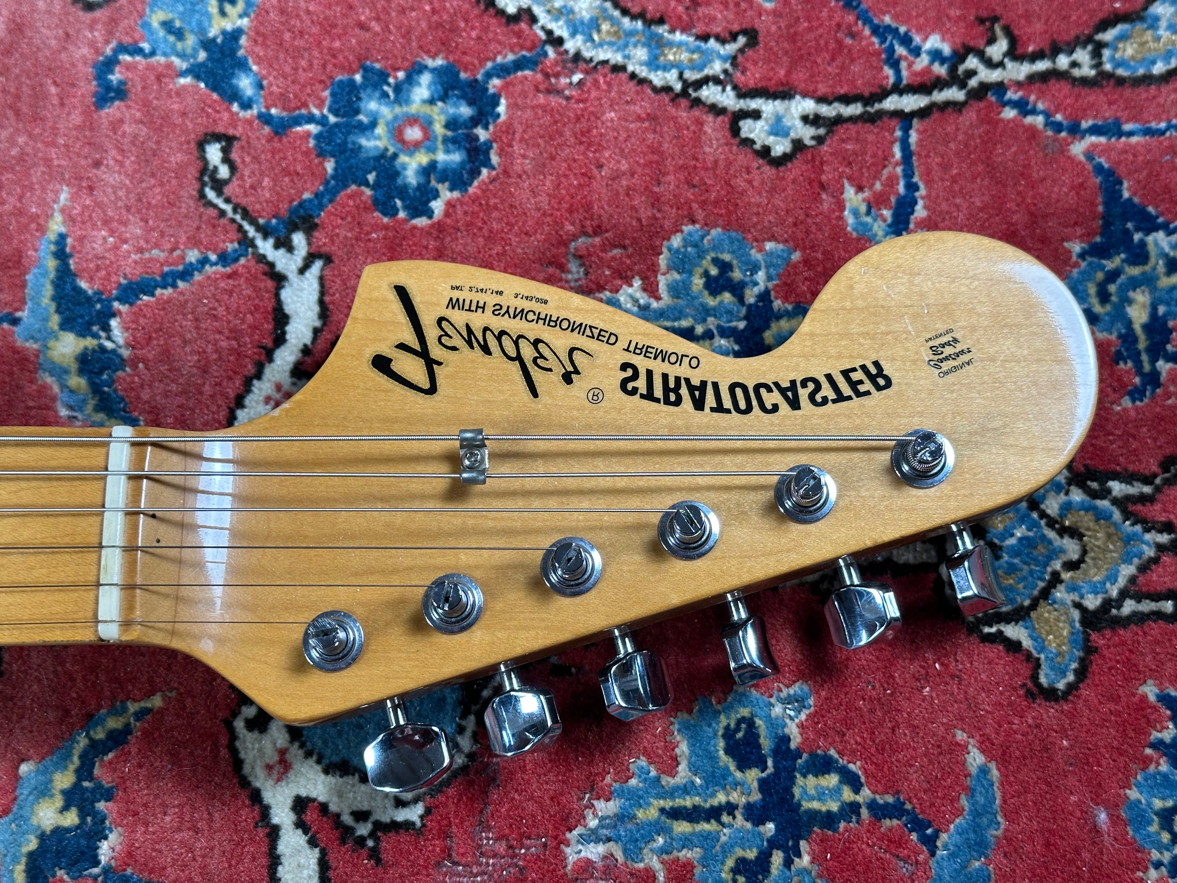 Fender Jimi Hendrix Tribute Stratocaster 1997 Olympic White