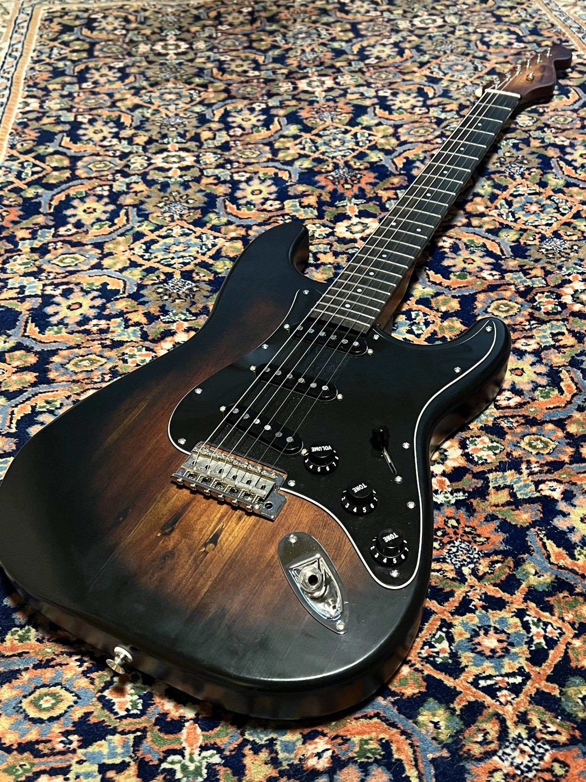 SOLD - Stoney Creek S-Style Sunburst