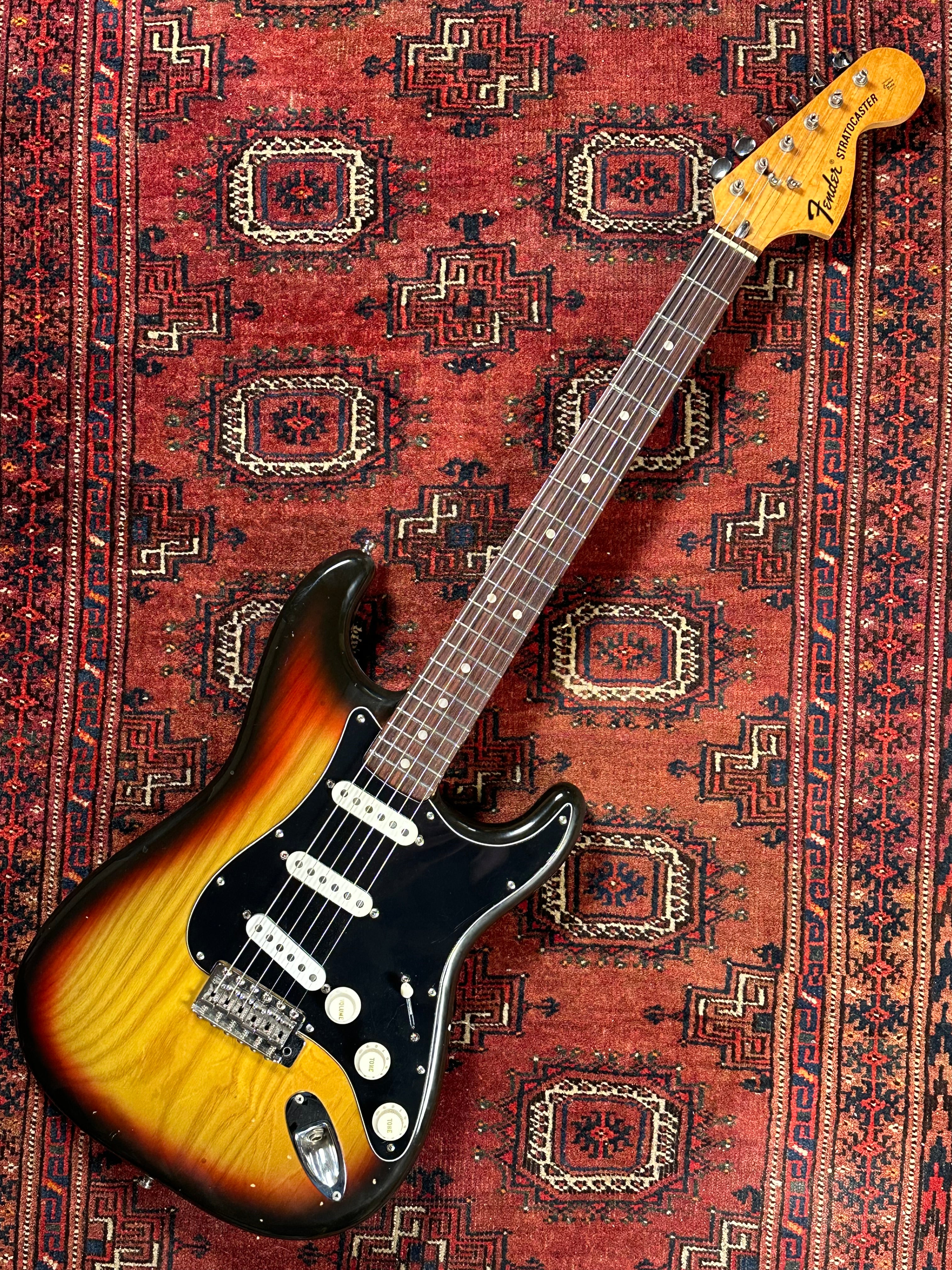 Fender Stratocaster Rosewood Fretboard 1976 Sunburst