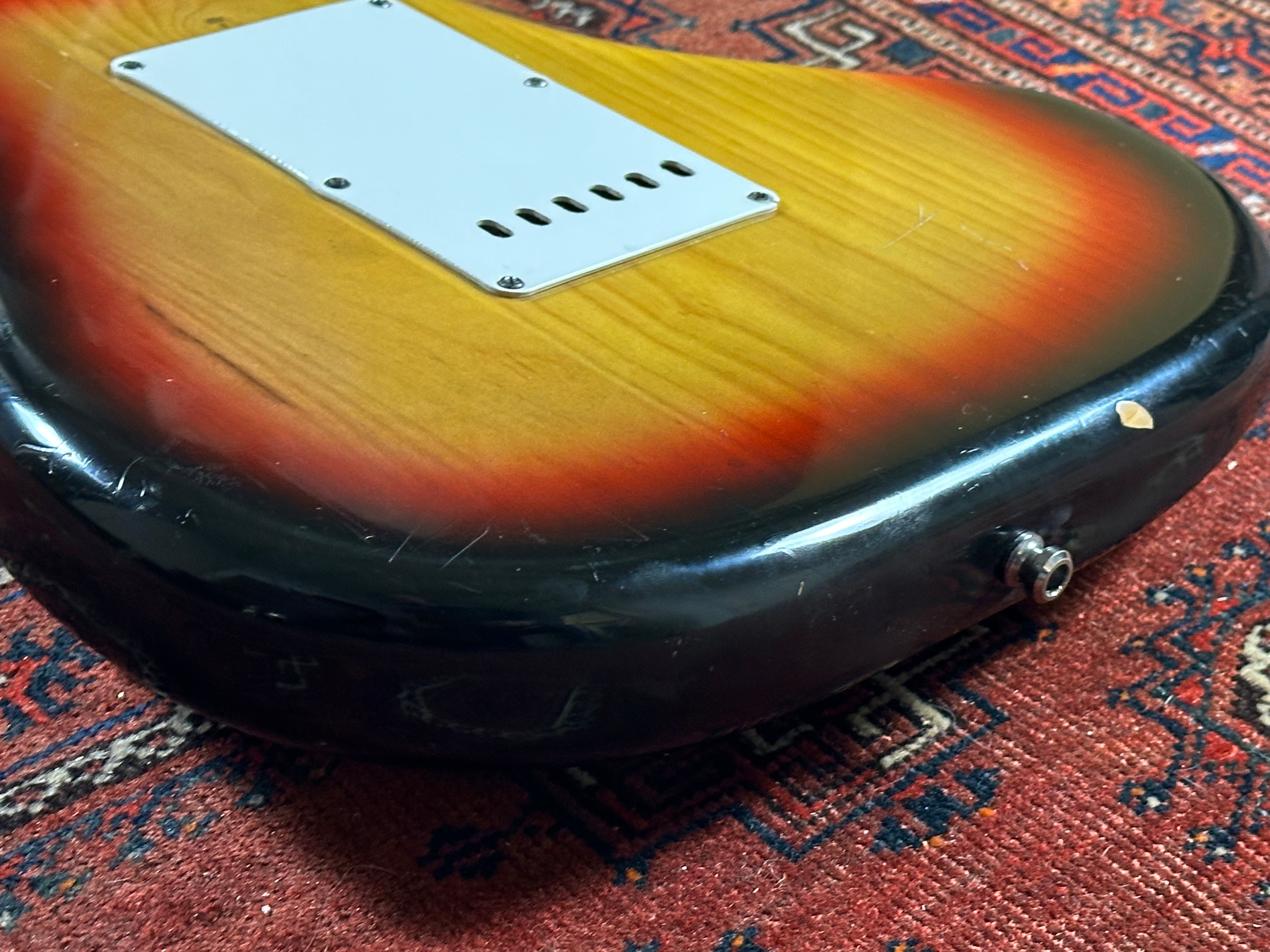 Fender Stratocaster Rosewood Fretboard 1976 Sunburst