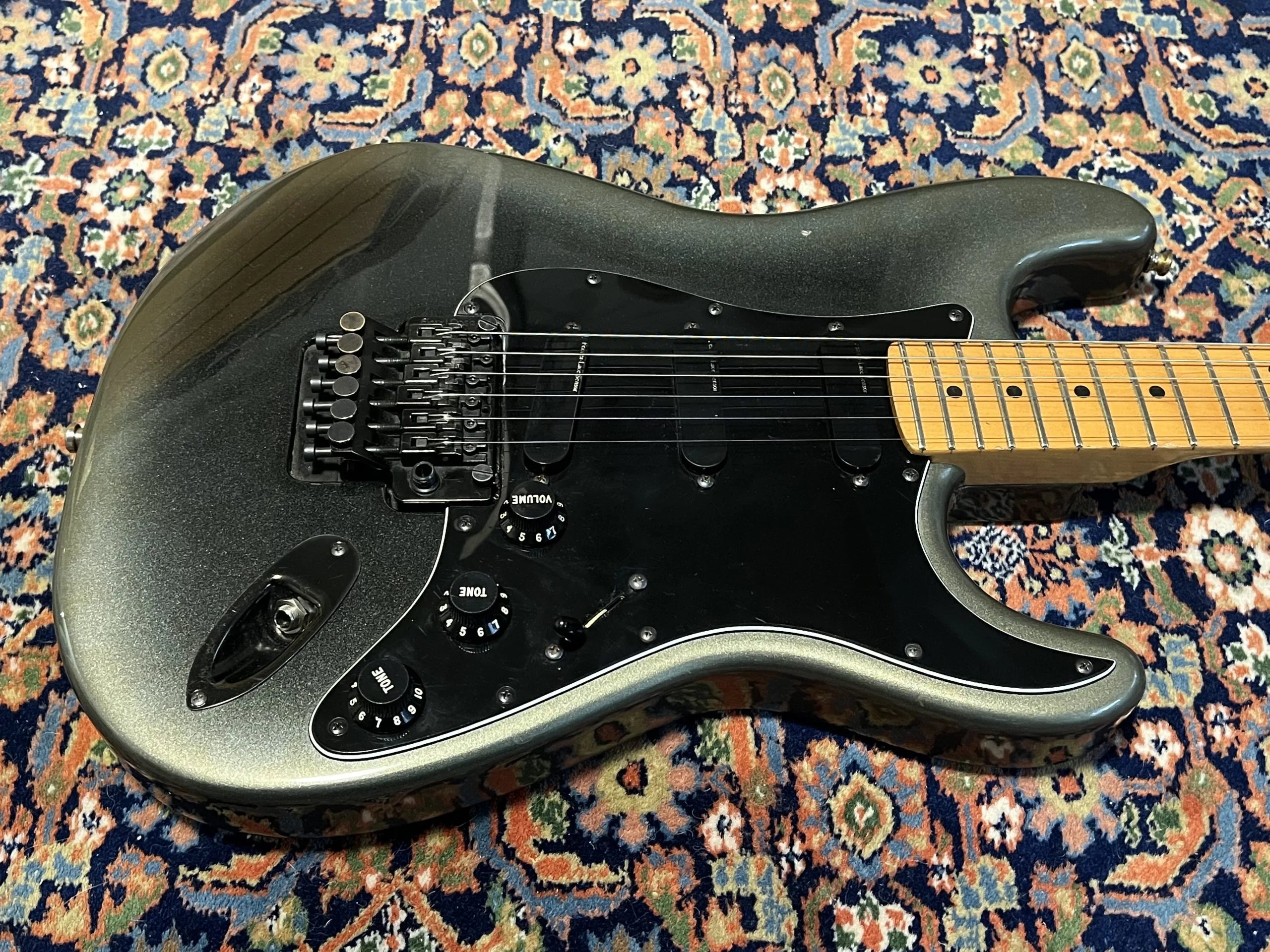 SOLD - 1989 Fender Custom Shop HM Floyd Rose Stratocaster Black Pearl Dust