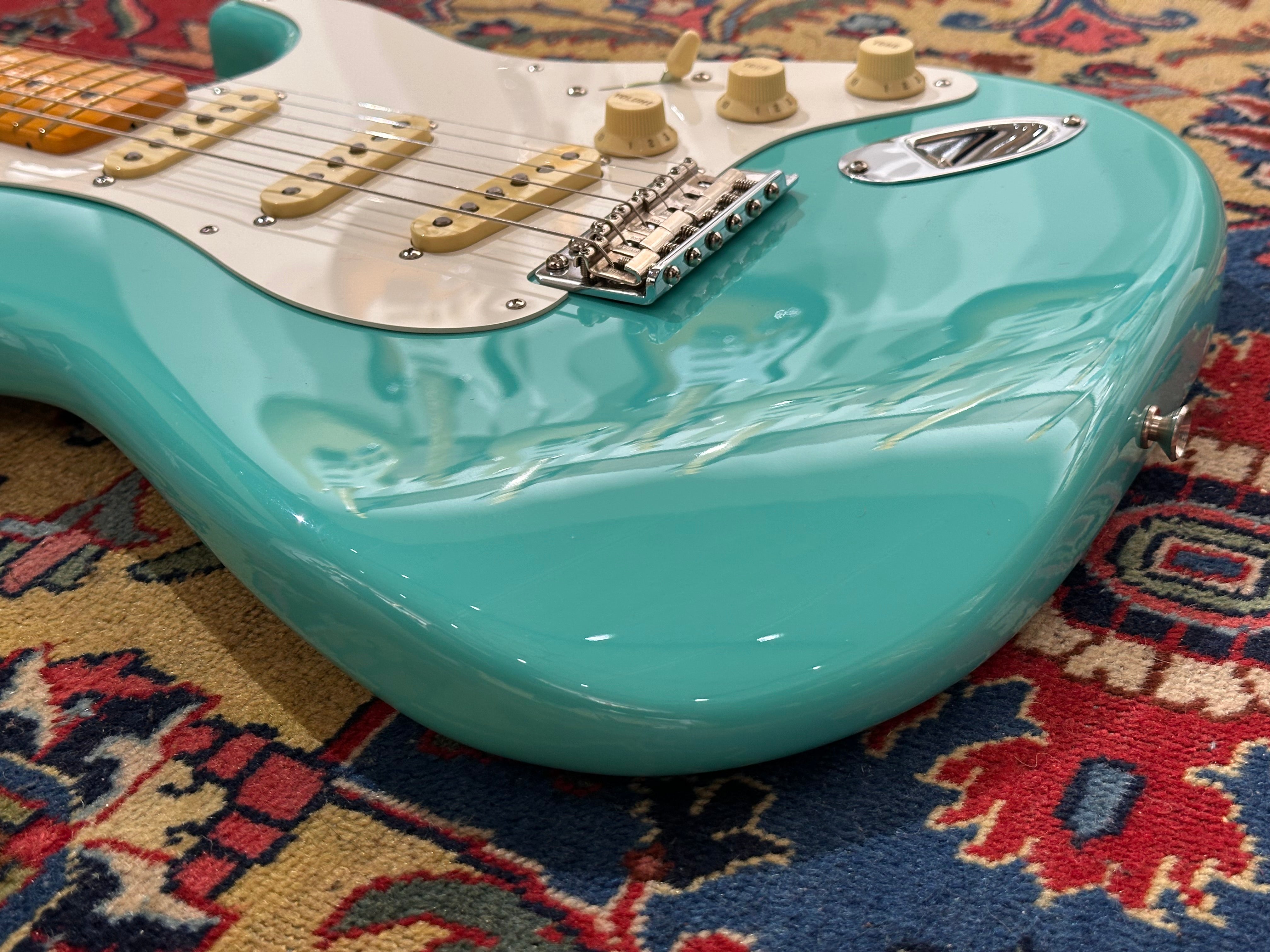Fender American Vintage II Maple Neck Stratocaster 2023 Seafoam Green