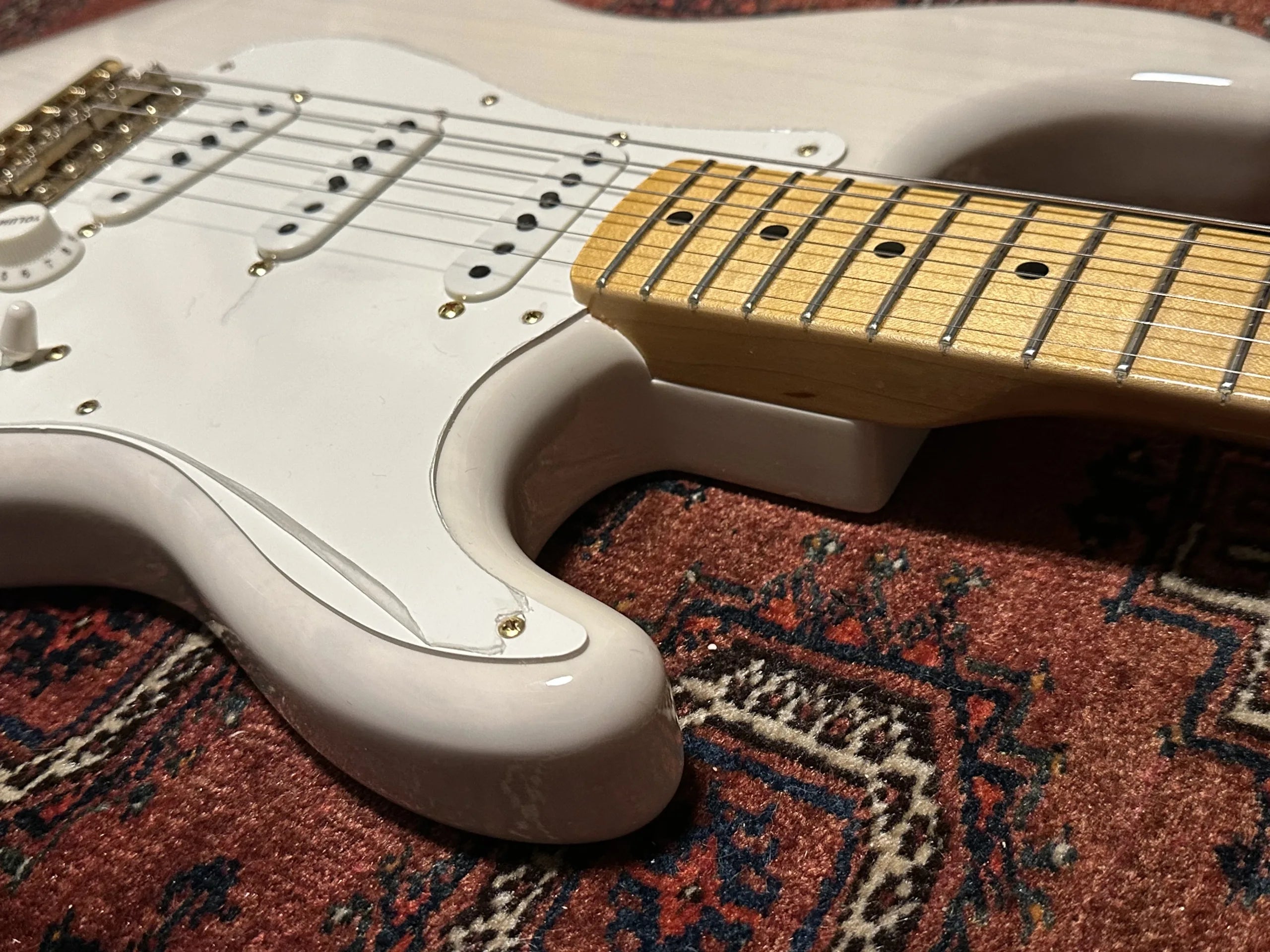SOLD - Fender Custom Shop '57 "Mary Kaye" Closet Classic Stratocaster 2021 Aged White Blonde