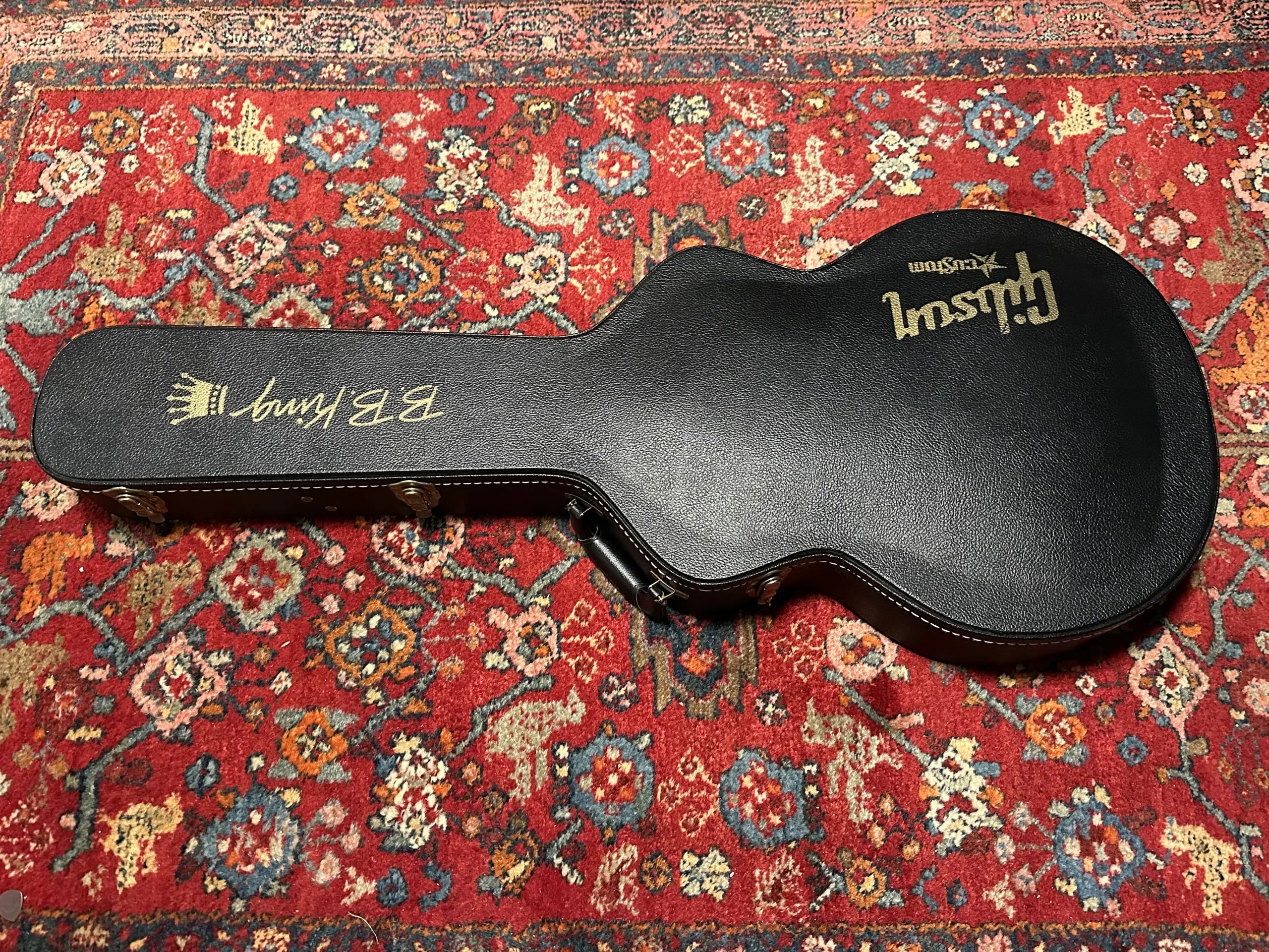 SOLD - Gibson Custom Shop Lucille B.B. King Tribute 2011 Black