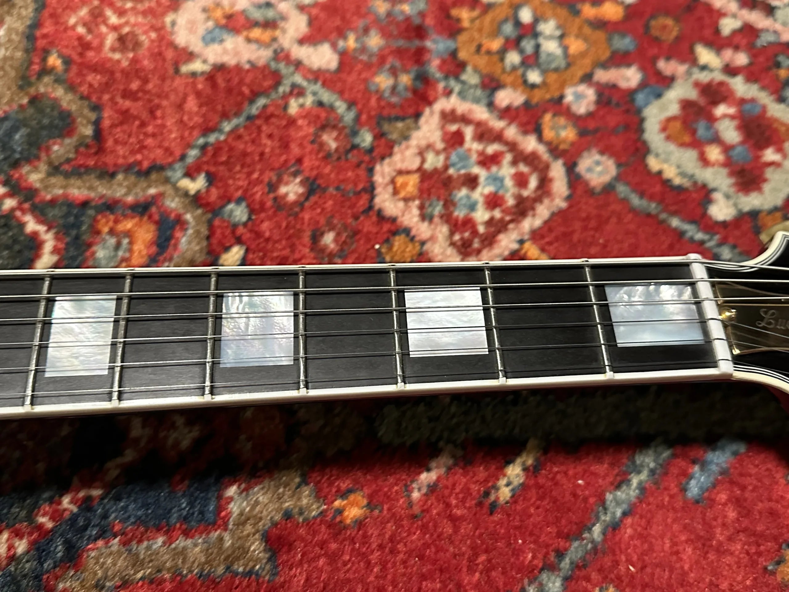 SOLD - Gibson Custom Shop Lucille B.B. King Tribute 2011 Black