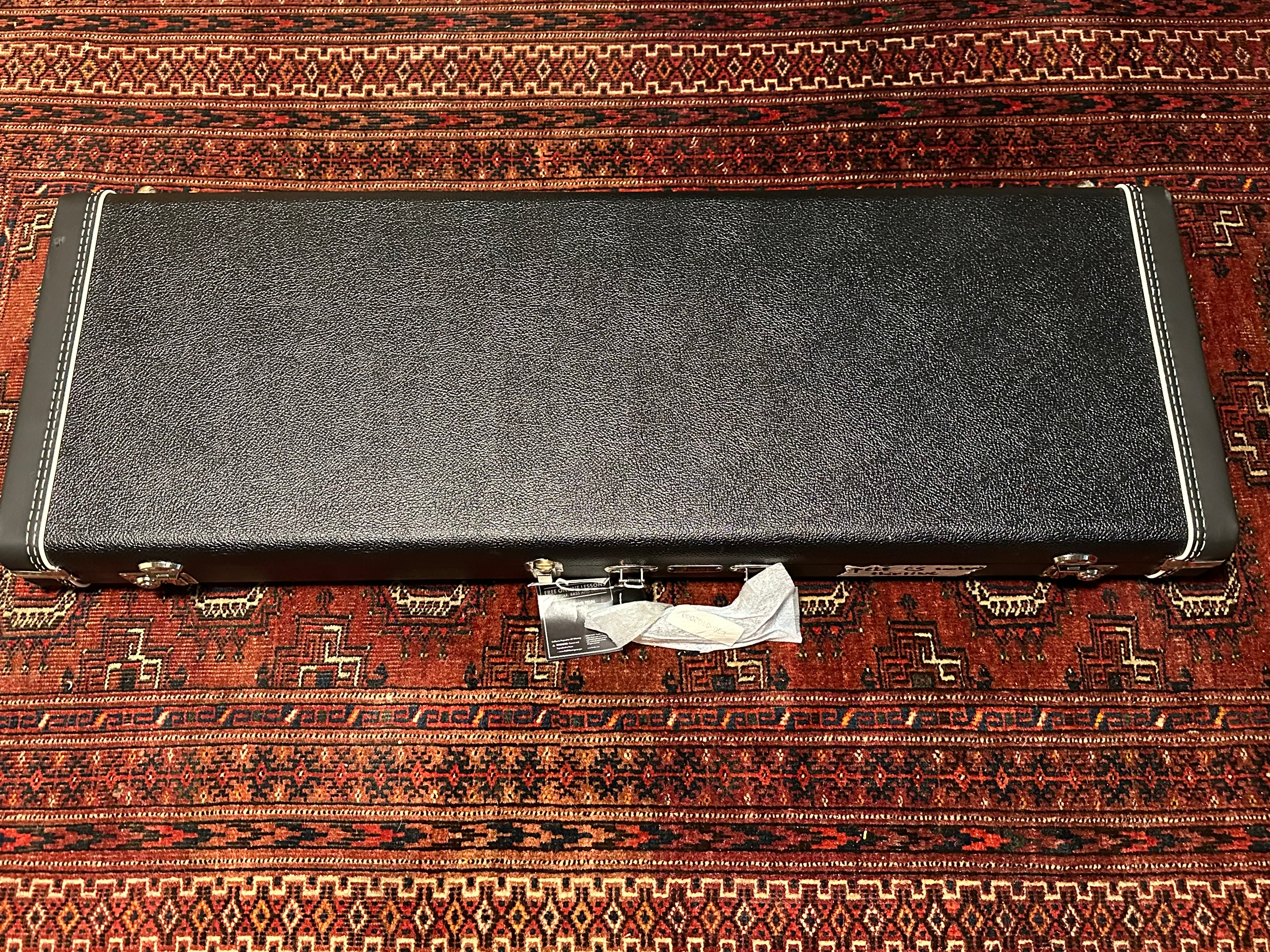 SOLD – 2020 Fender Custom Shop ’60s Thinline LTD Journeyman Telecaster Sunburst