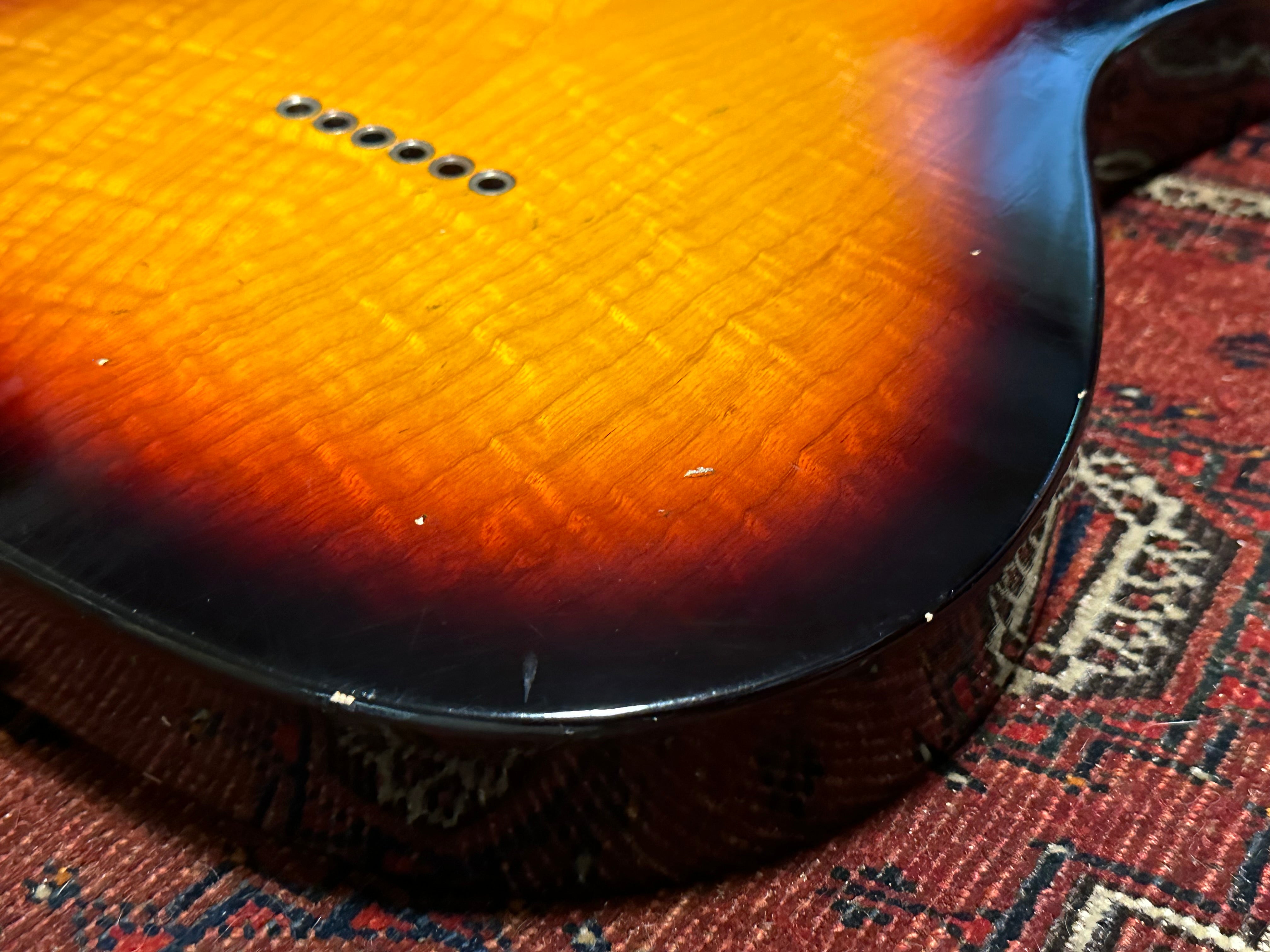 SOLD – 2020 Fender Custom Shop ’60s Thinline LTD Journeyman Telecaster Sunburst
