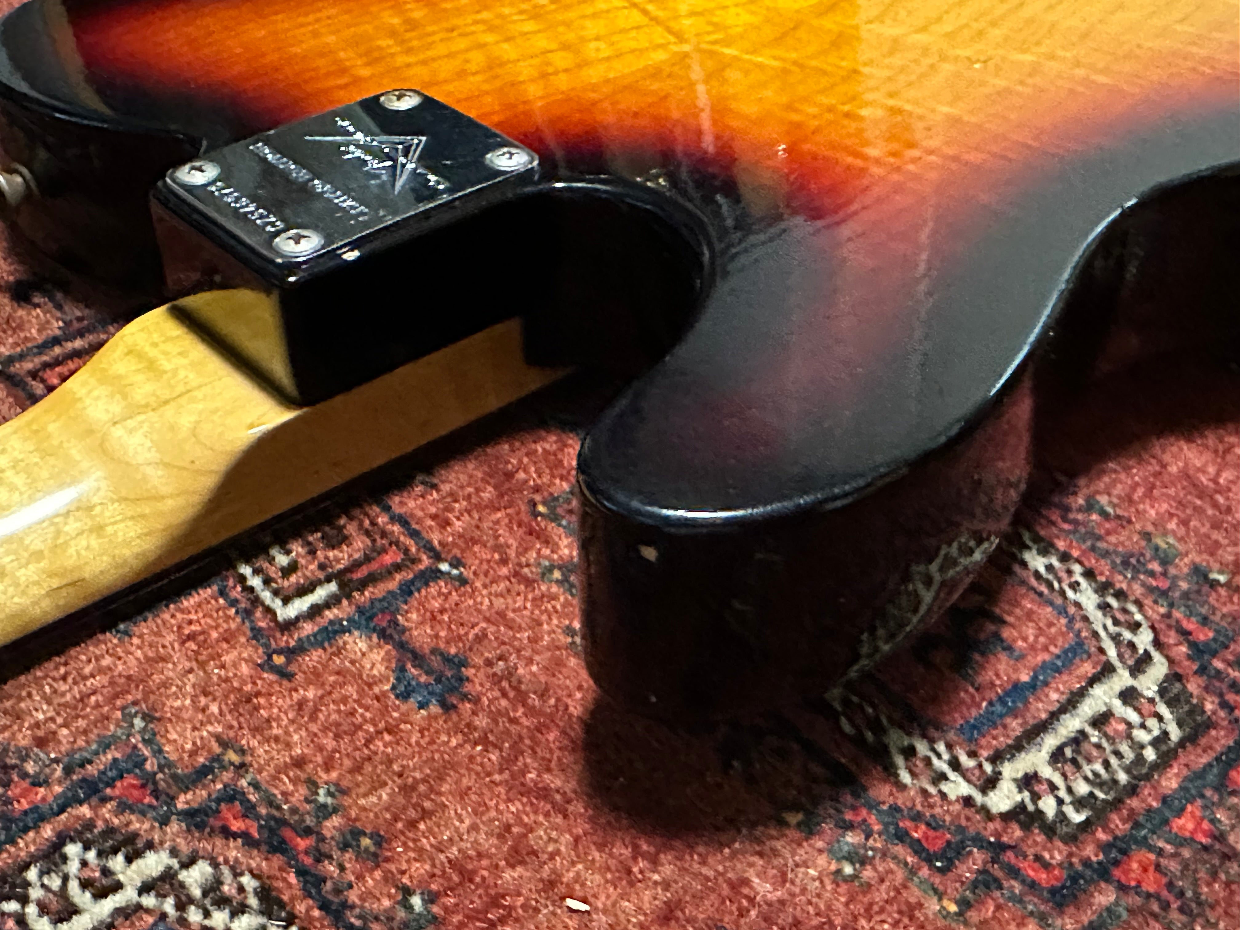 SOLD – 2020 Fender Custom Shop ’60s Thinline LTD Journeyman Telecaster Sunburst