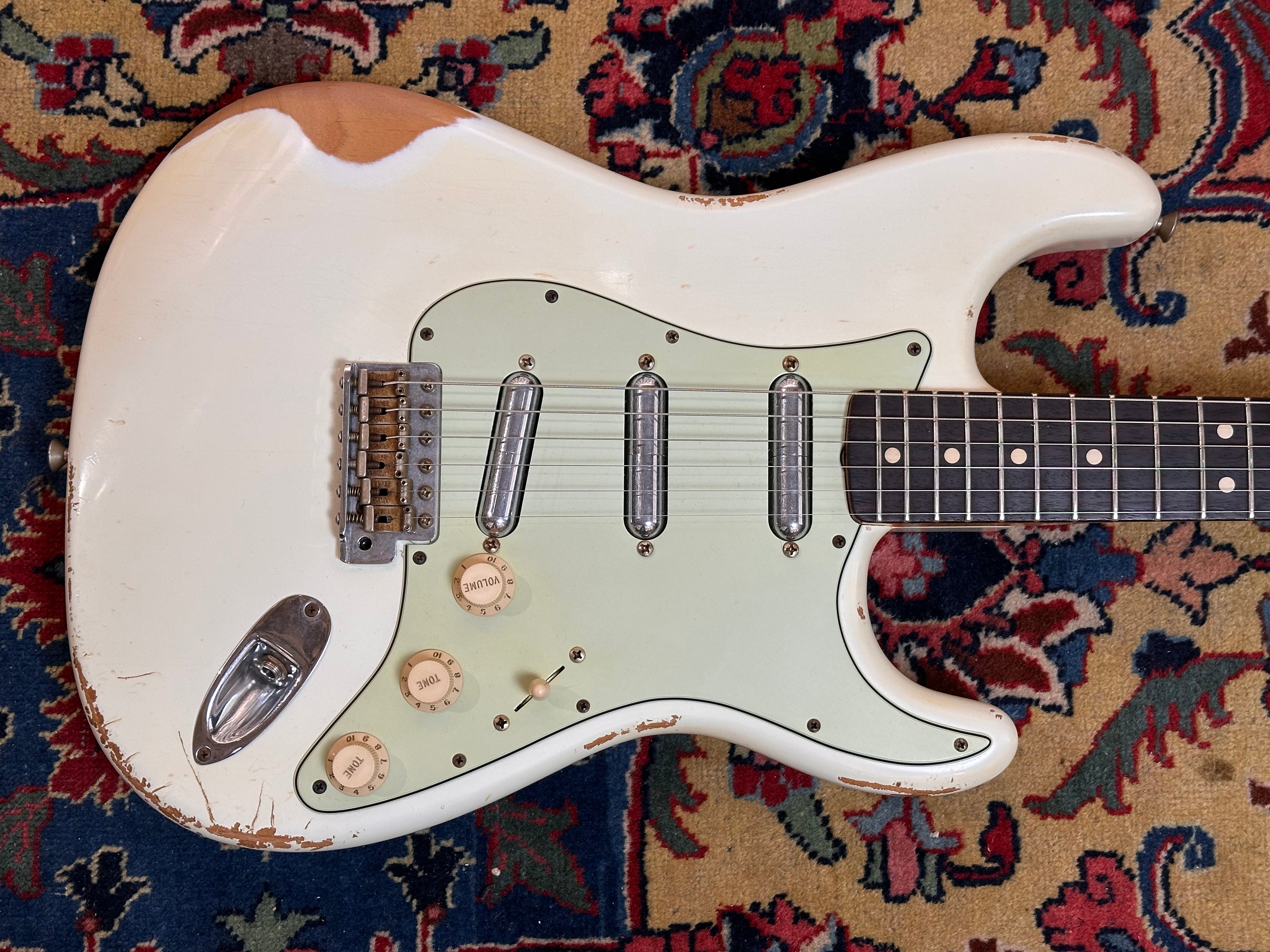 Fender Custom Shop '64 Heavy Relic (SRV Charley Inspired) 2008 Olympic White