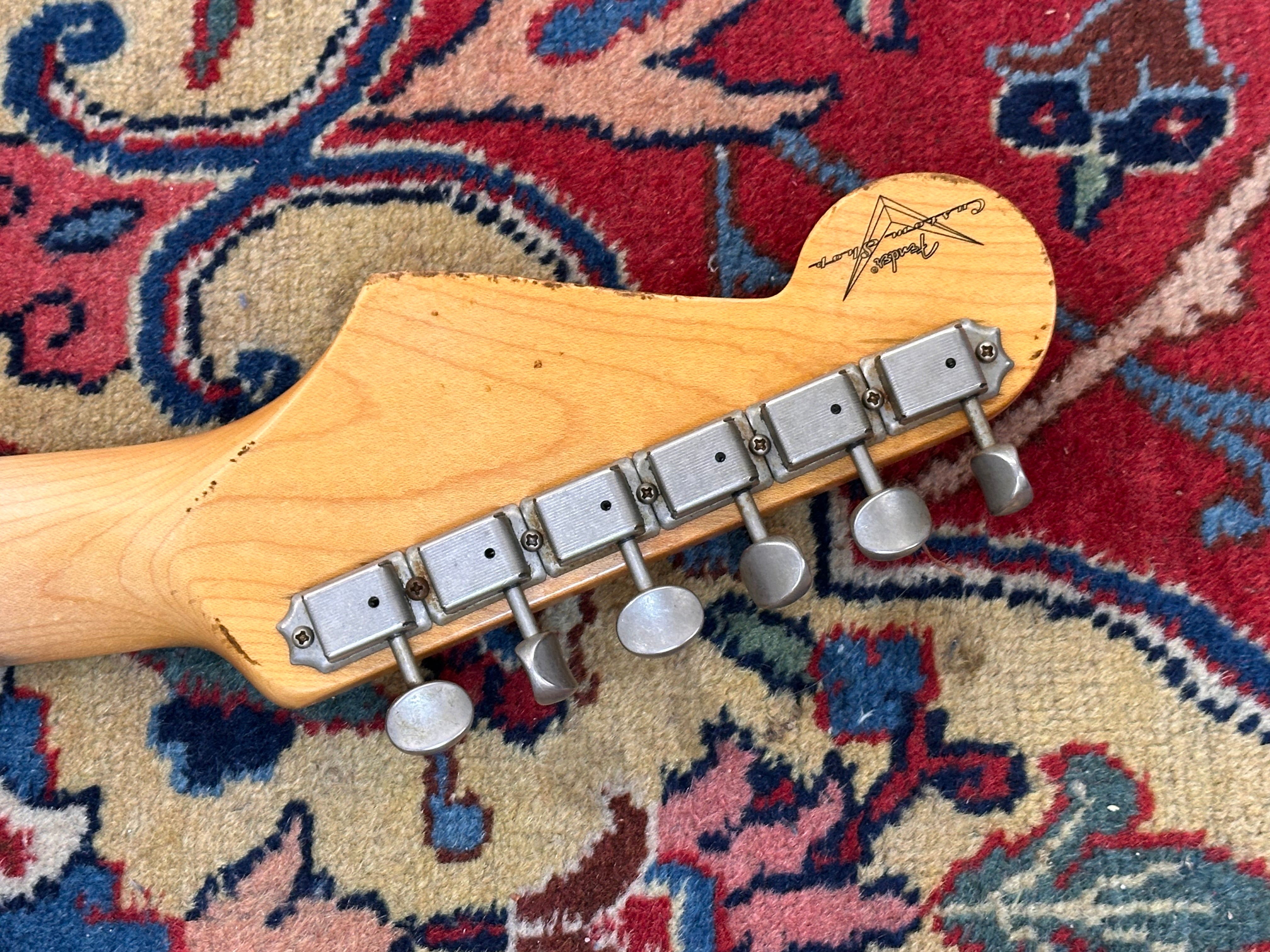 Fender Custom Shop '64 Heavy Relic (SRV Charley Inspired) 2008 Olympic White