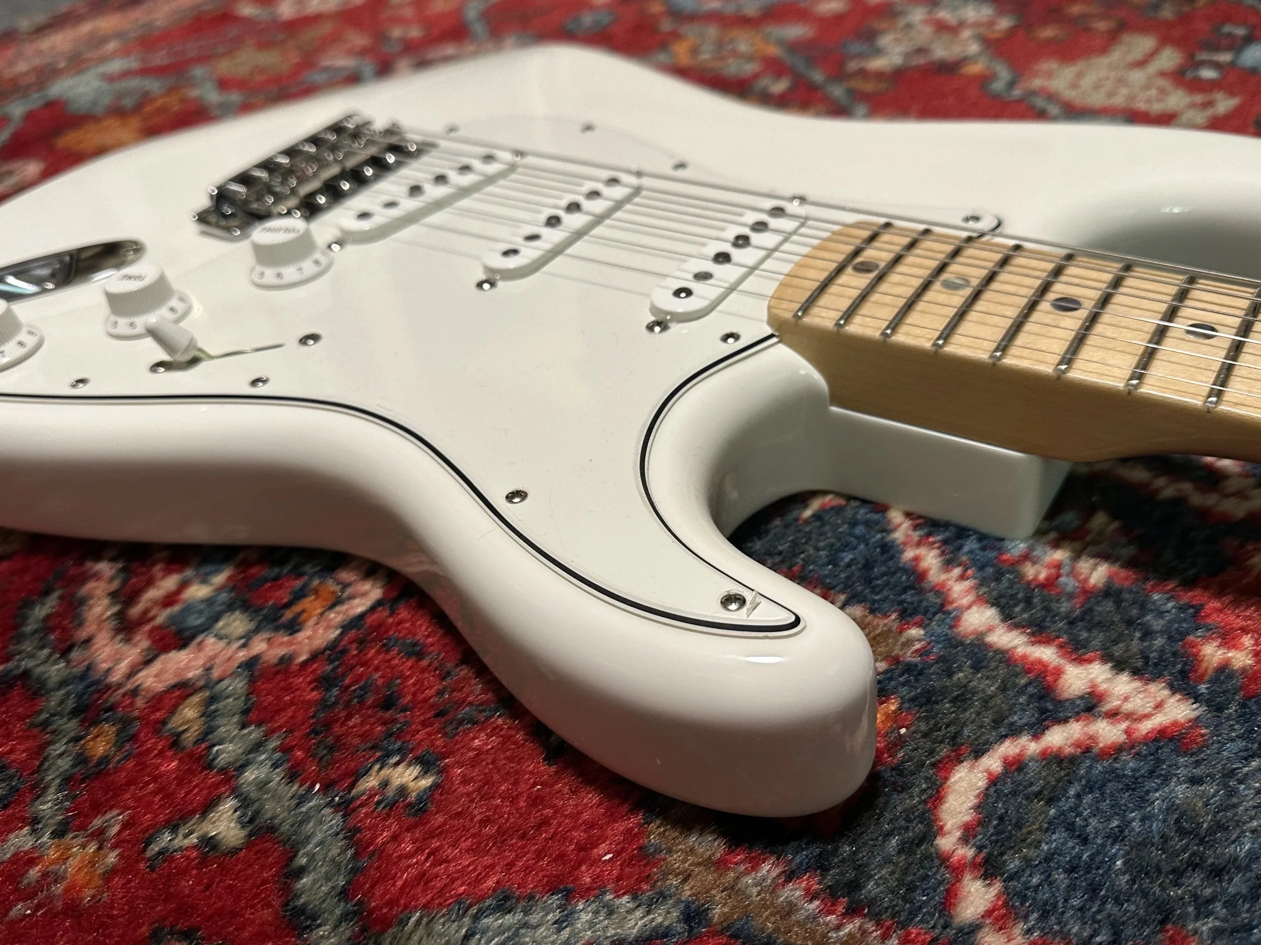 SOLD - 2023 Fender Custom Shop Robin Trower Signature NOS Stratocaster Arctic White